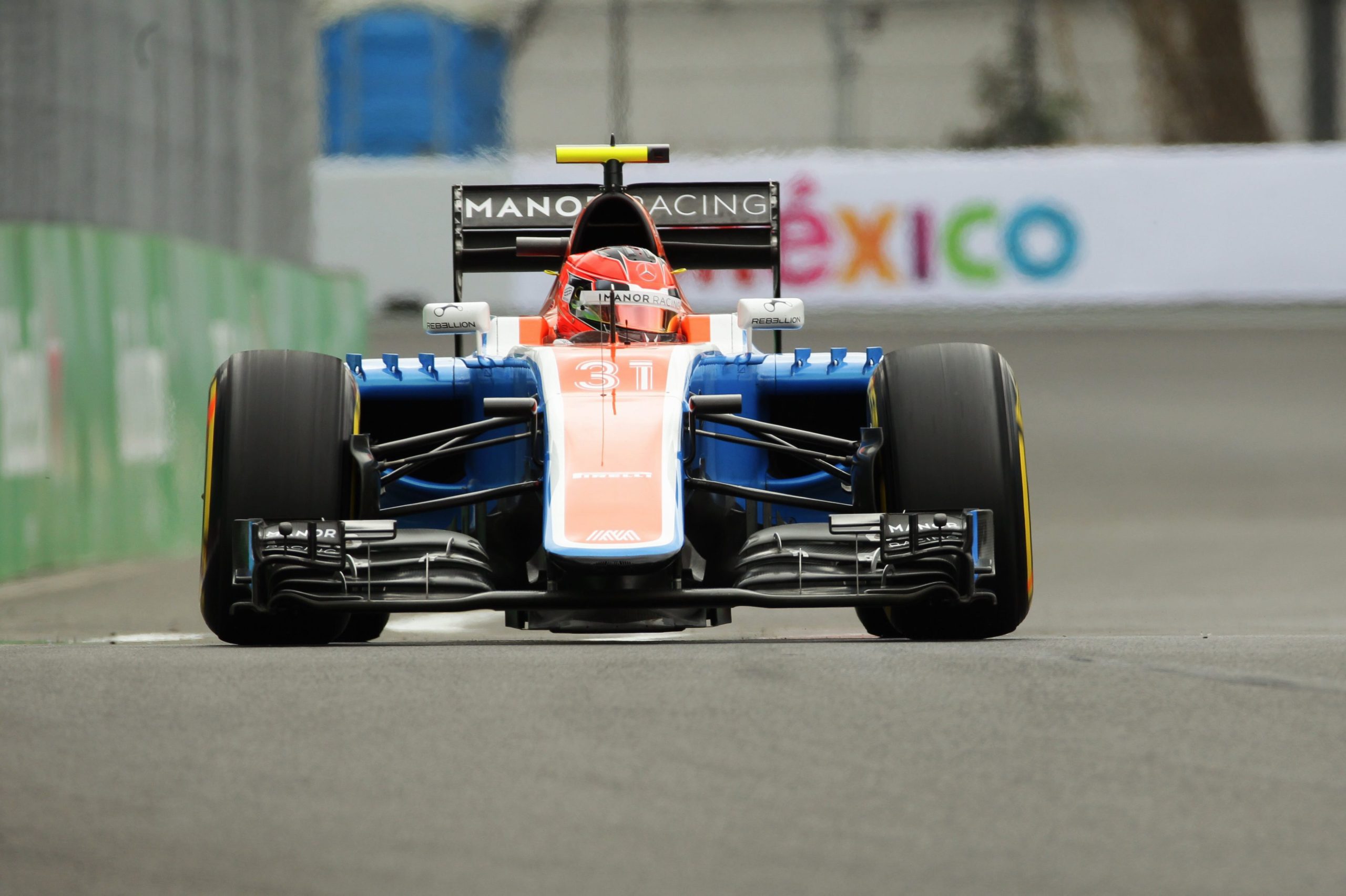 Fórmula 1: Manor sai de prova e deixa a competição reduzida a 10 equipas