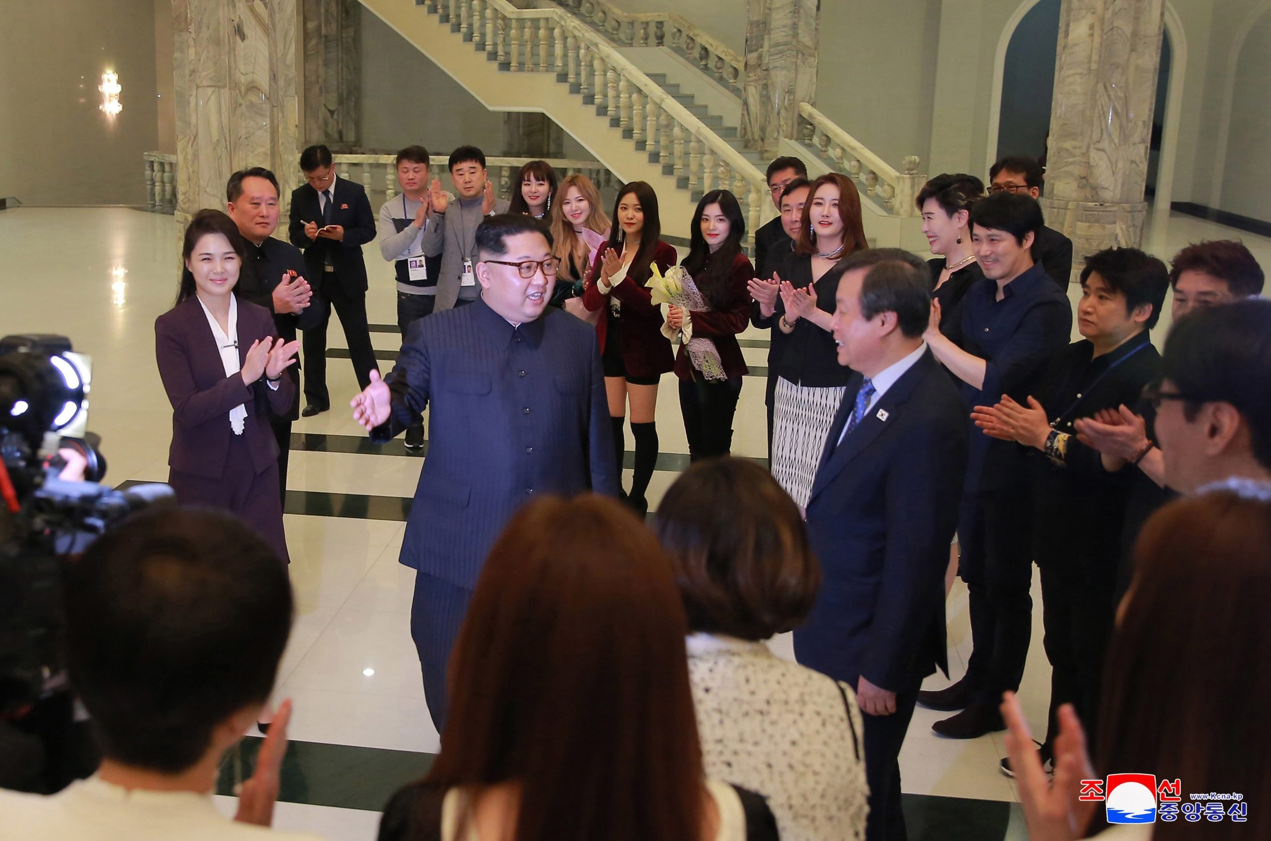 Mea culpa raro. Coreia do Norte pede desculpa por proibir imprensa em concerto de K-Pop