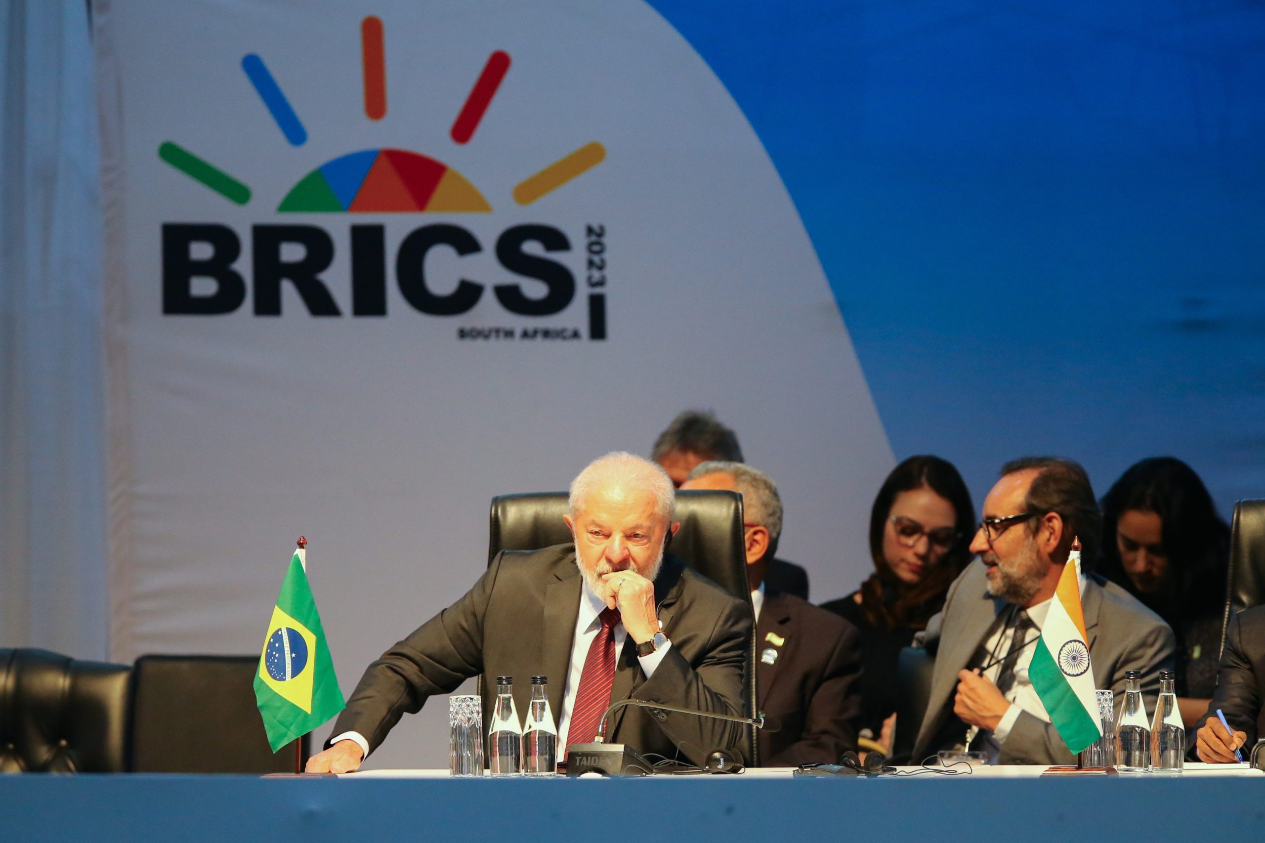 Lula da Silva diz que o mundo não será o mesmo após a expansão do fórum BRICS