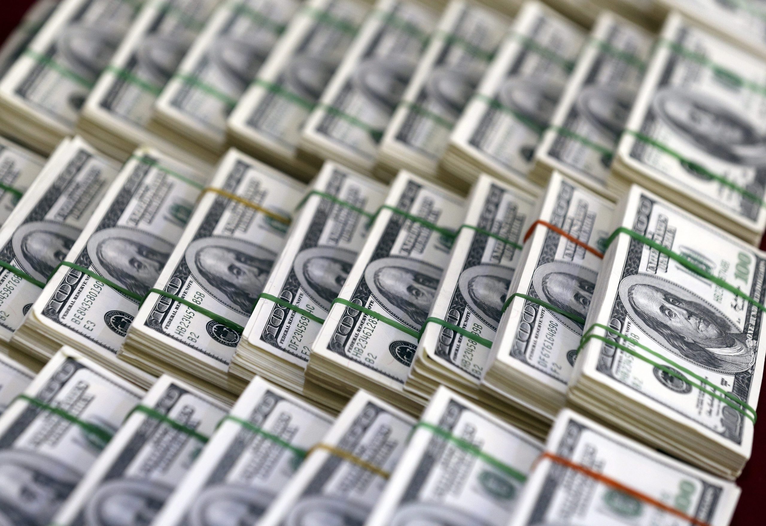China financia projeto de banda larga angolana com 231 milhões de euros