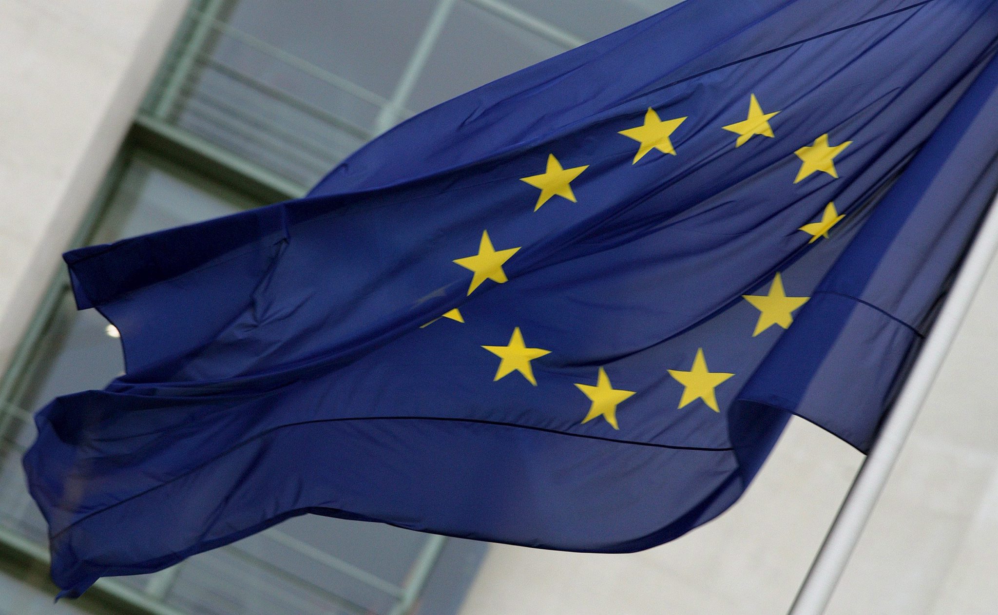 UE convida Canadá a tornar-se primeiro “membro associado” da União Europeia