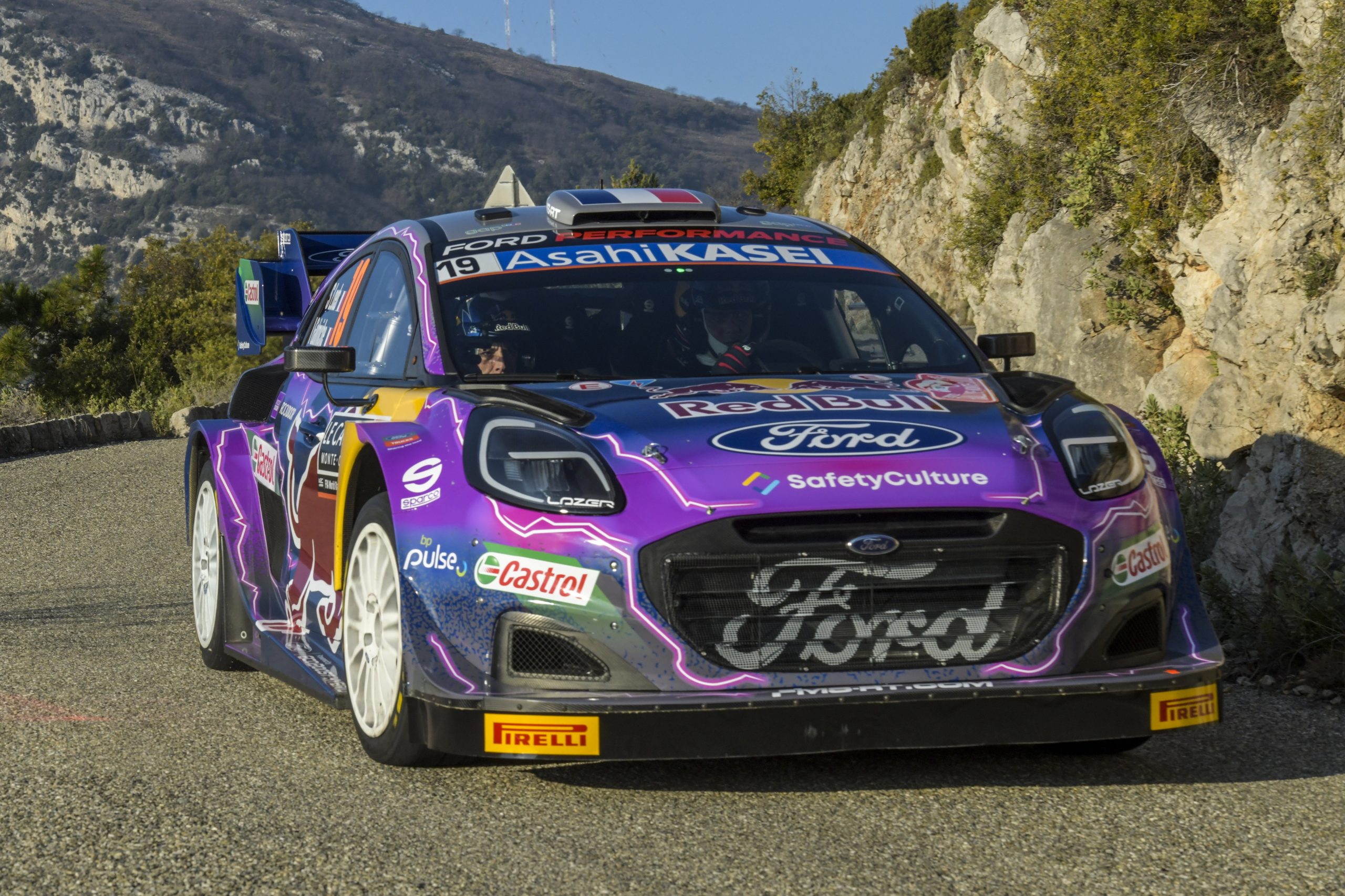 Piloto Sébastien Loeb estreia-se no DTM em Portimão