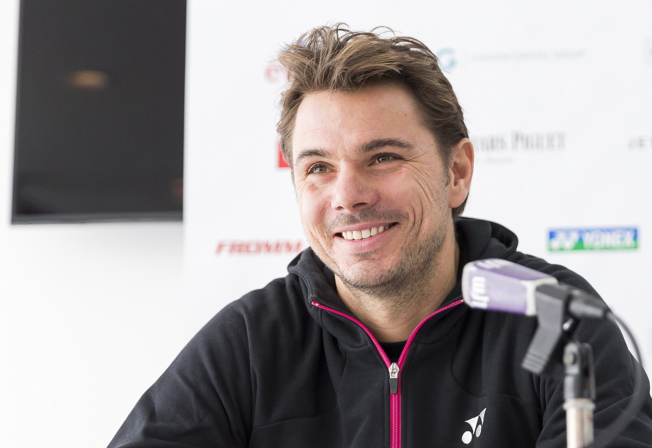 Wawrinka regressa no Open da Austrália após mais de seis meses de ausência