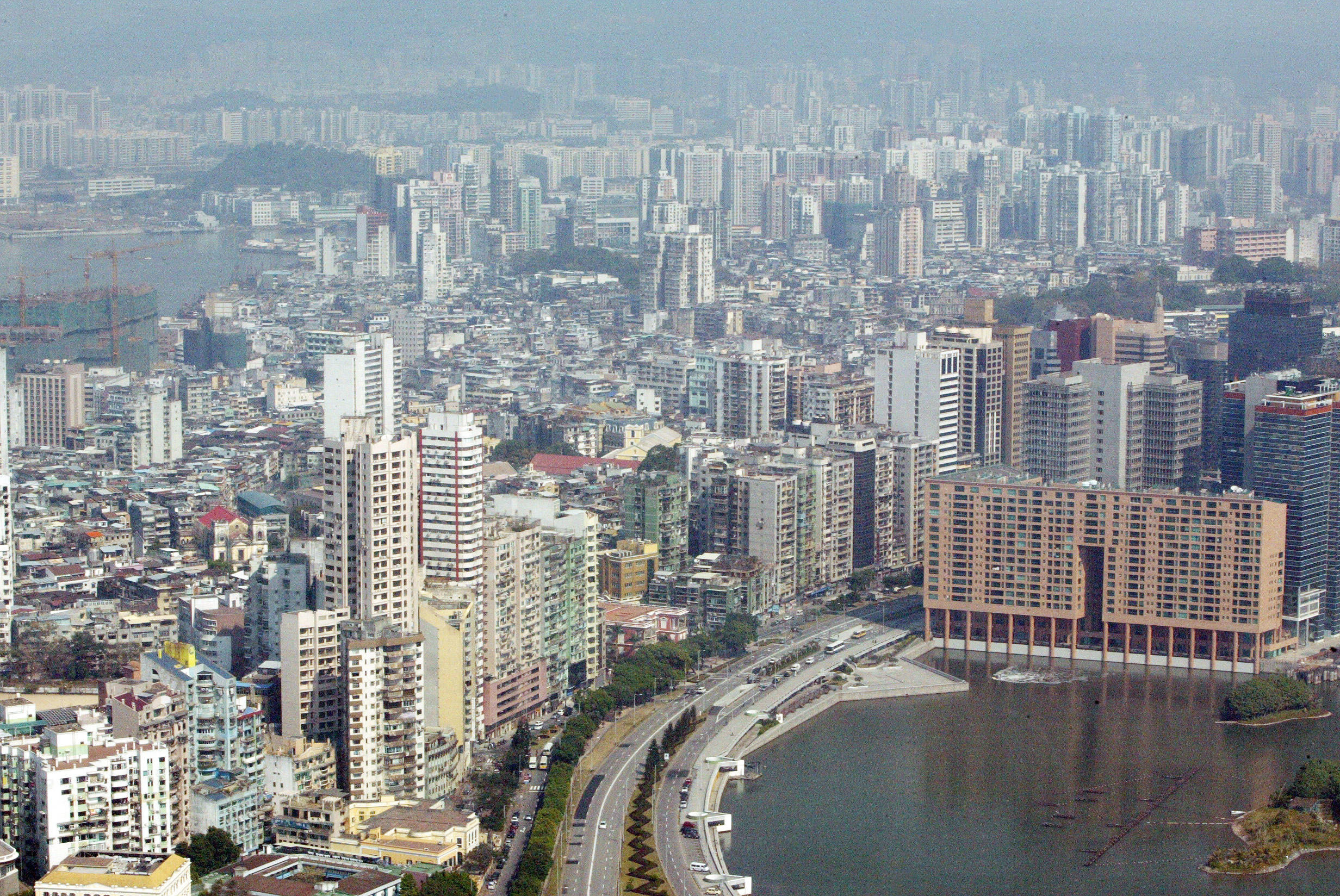 Autoridades vão ativar esta noite plano de evacuação das zonas baixas de Macau