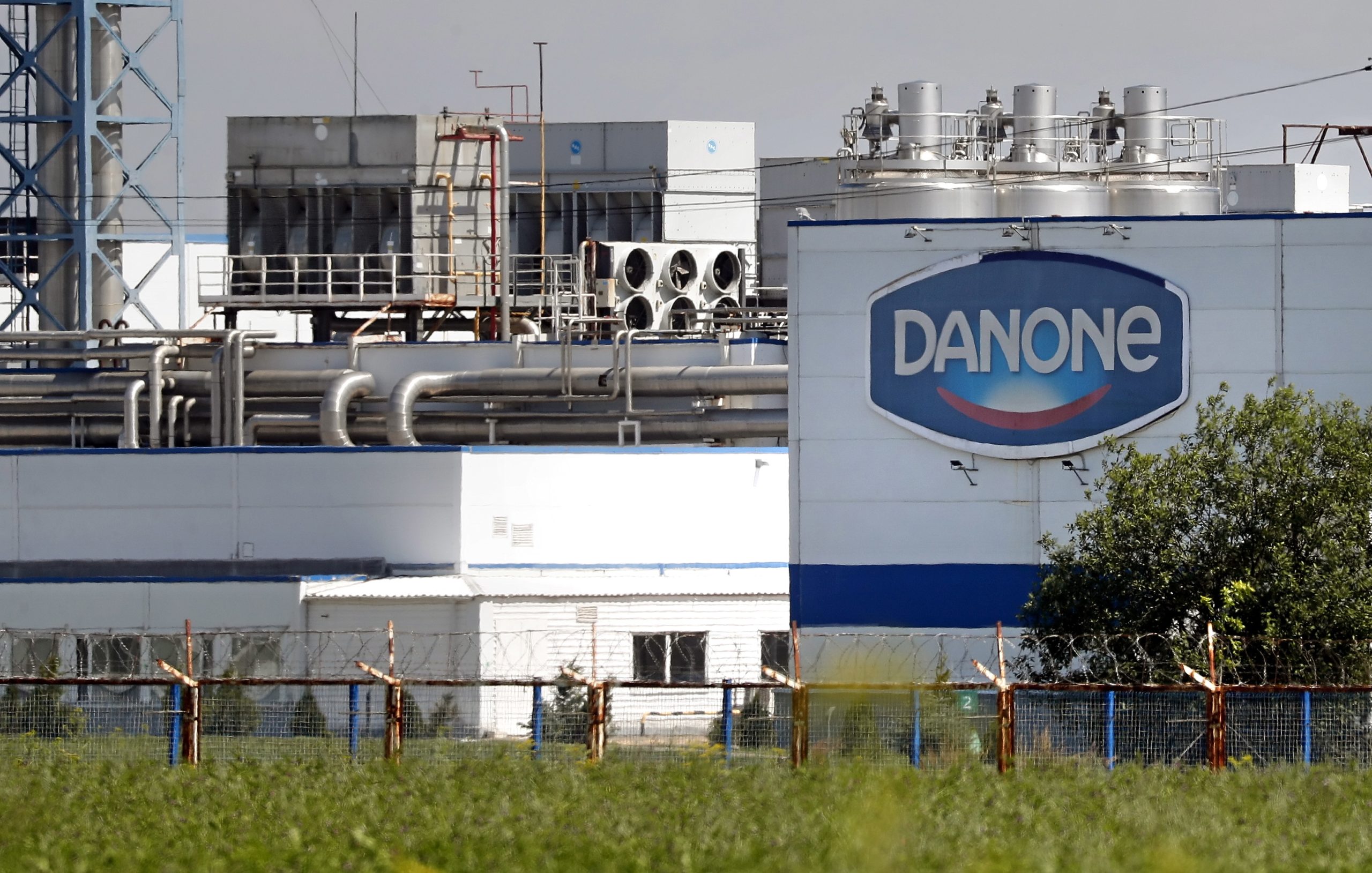 Volume de negócios da Danone cai 2,6% para 20.575 milhões de euros no 3.º trimestre