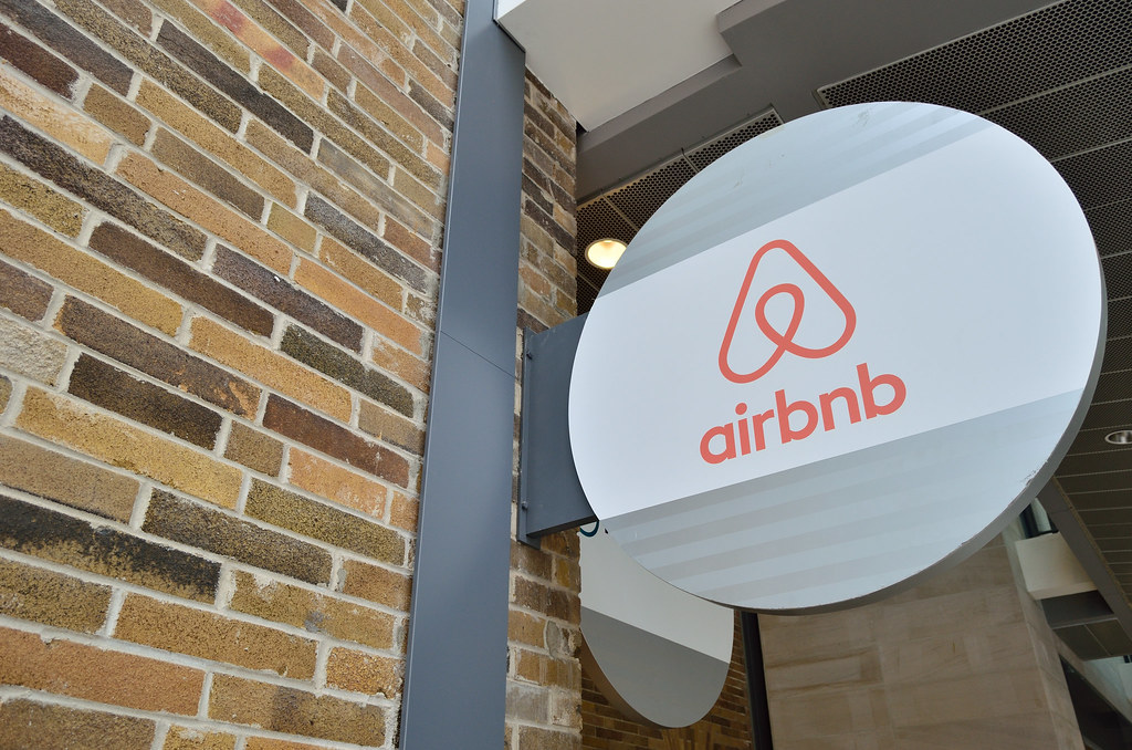 Alojamentos Airbnb usados por gangues para esconder droga e armas na Bélgica