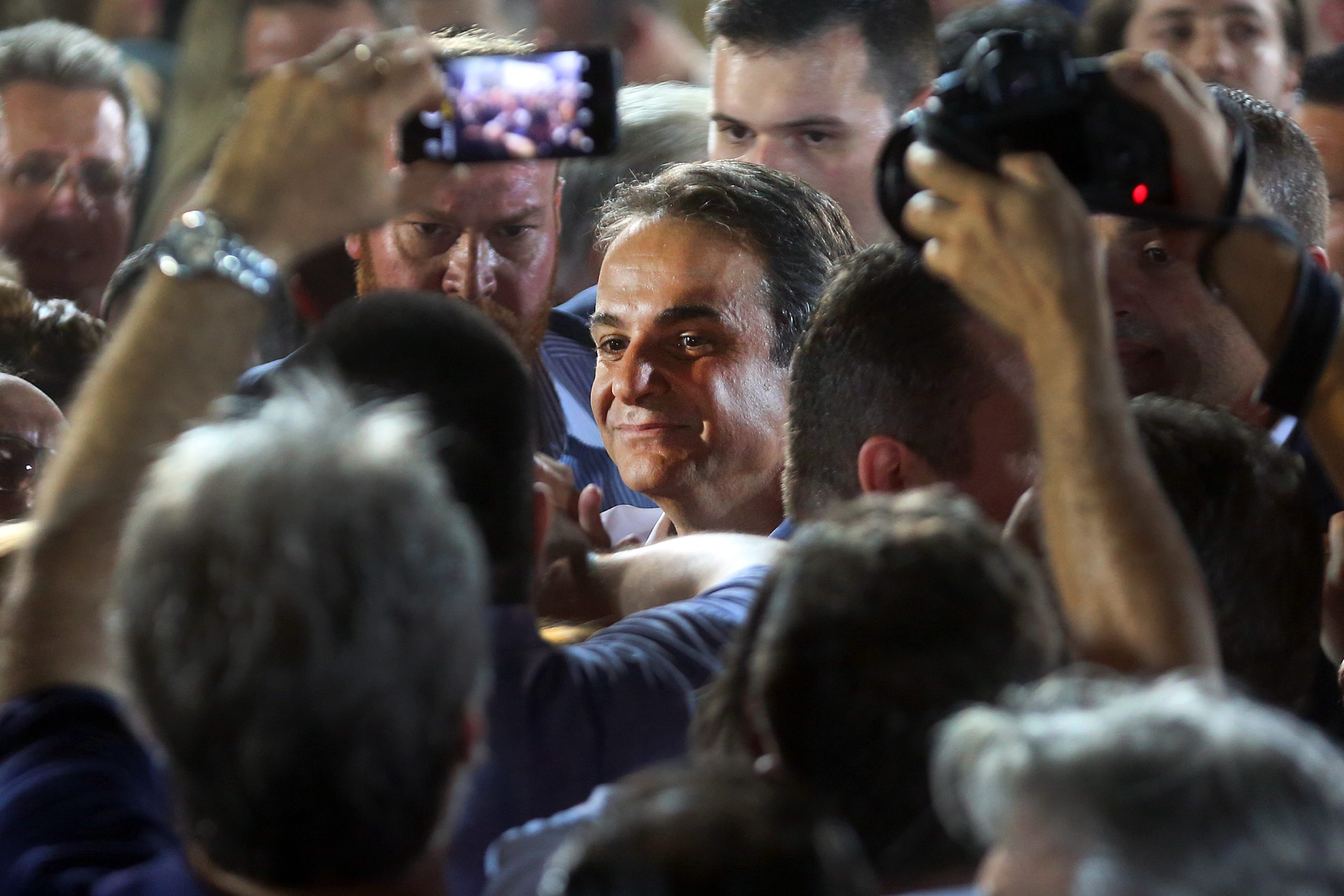 Grécia vai hoje a votos e as previsões apontam para  o regresso da direita e para a derrota do Syriza