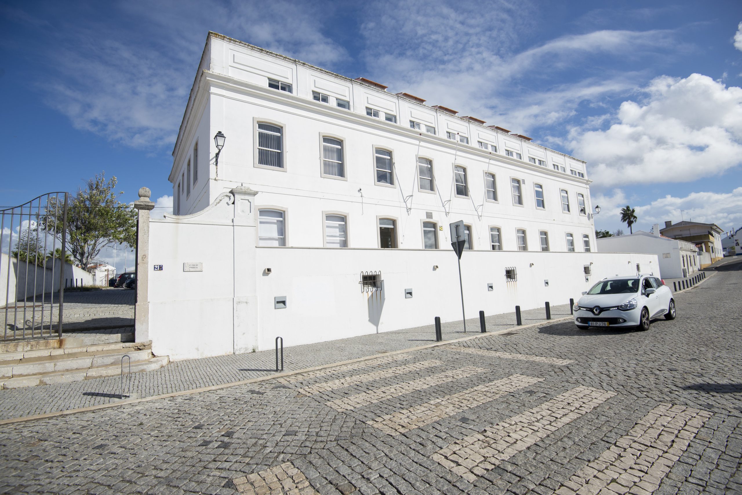 Autoridades procuram mulher de 86 anos desaparecida em Sines