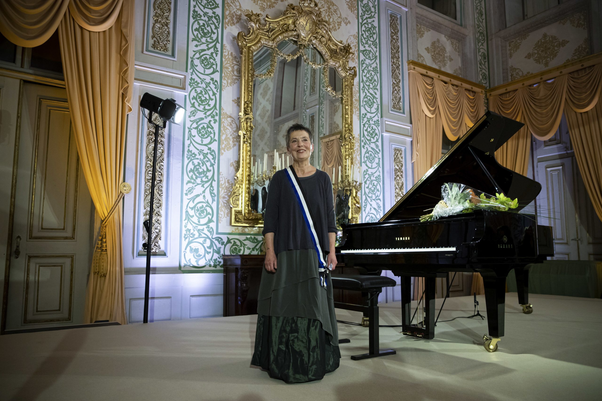 Maria João Pires na temporada de música Gulbenkian em digressão com orquestra da fundação