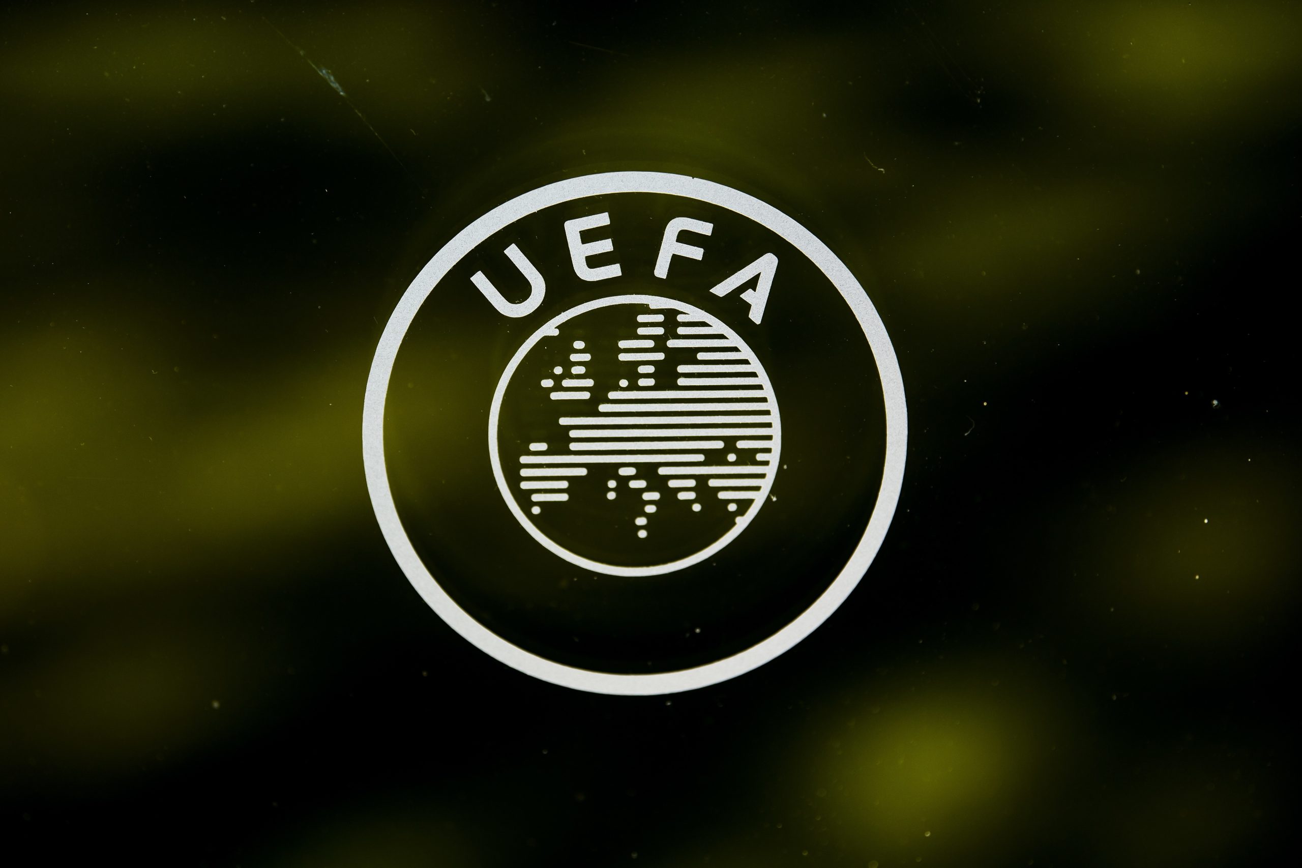Supertaça Europeia será disputada em Atenas e não em Kazan, diz UEFA