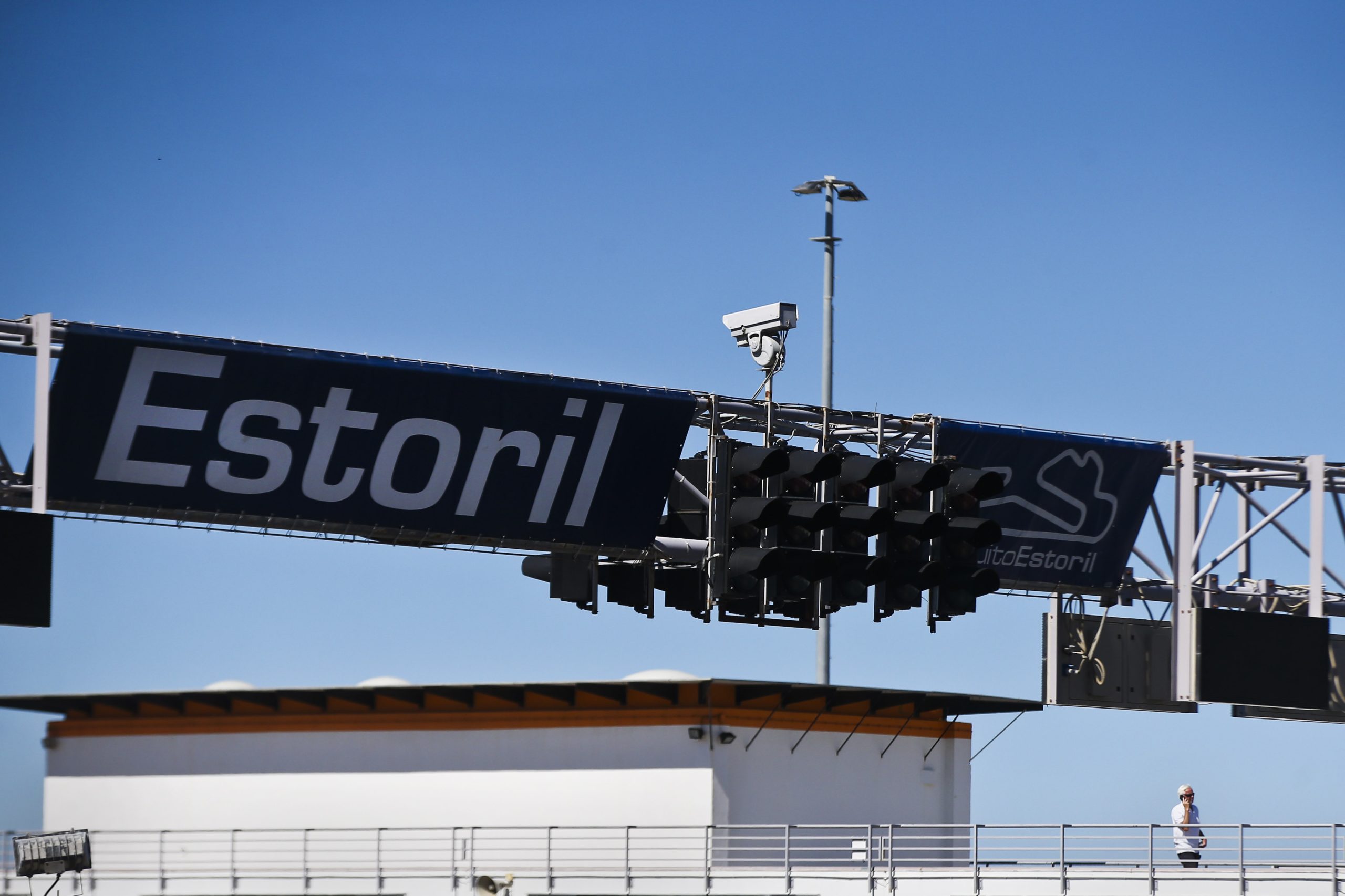 Antigos gestores do Autódromo do Estoril condenados a um ano de prisão com pena suspensa