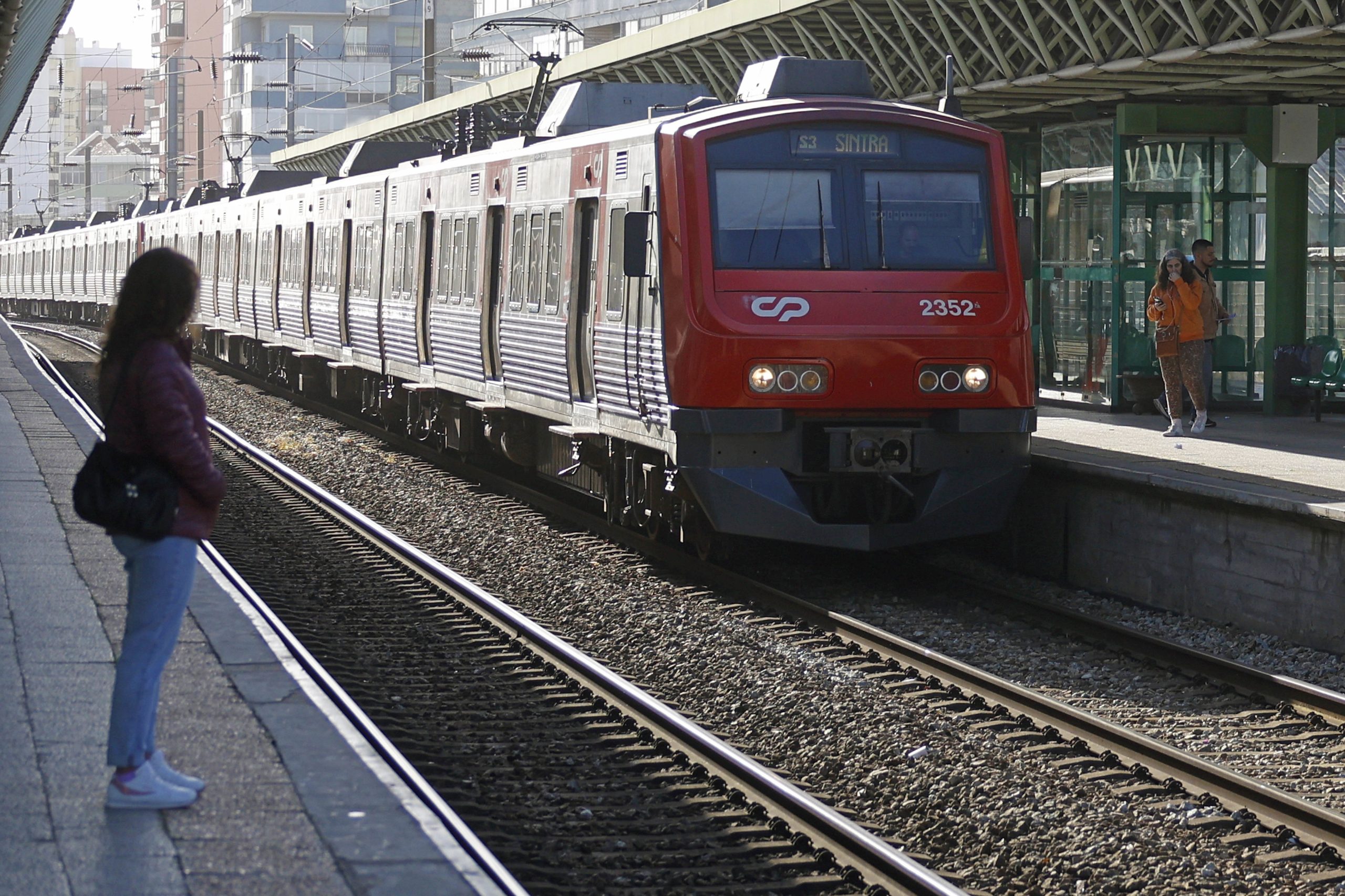 Linha da Beira Baixa cortada devido a atropelamento ferroviário na Covilhã
