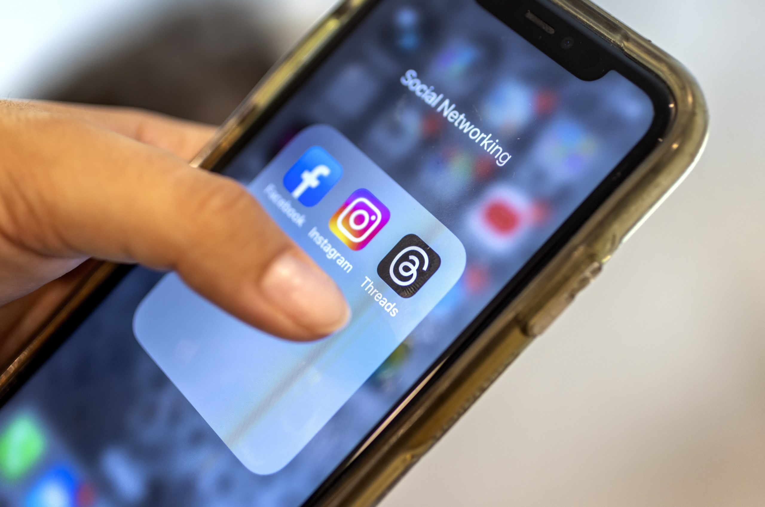 PJ detém homem que se fazia passar por investidor e burlou várias mulheres na rede social Instagram.