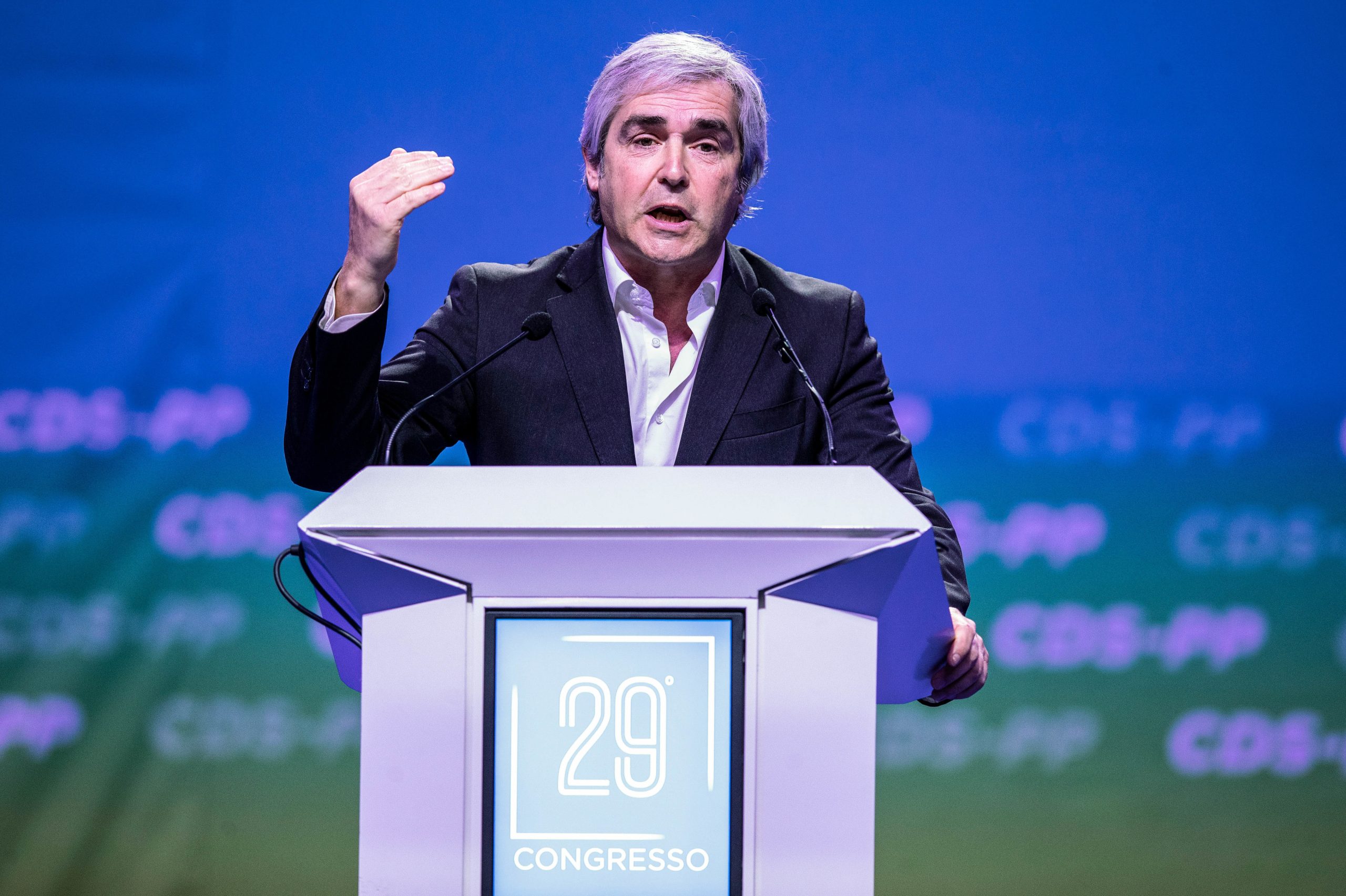Congresso do CDS: Nuno Melo diz que “não é tempo de deprimir, é tempo de reagir”
