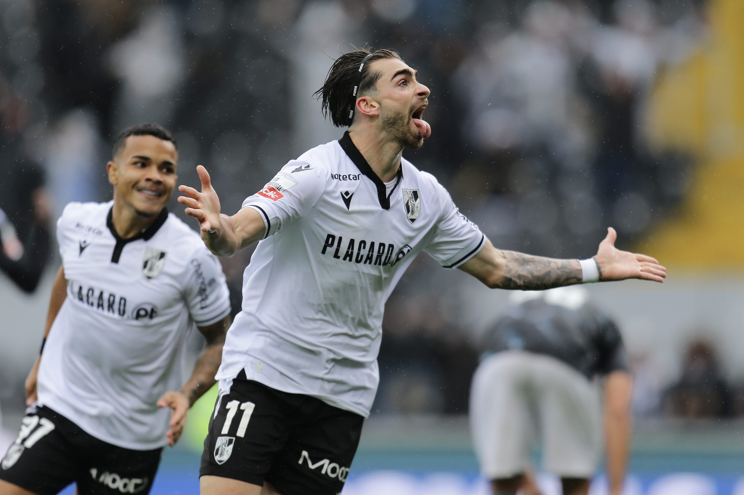 Jota Silva na lista para o ataque do Sporting