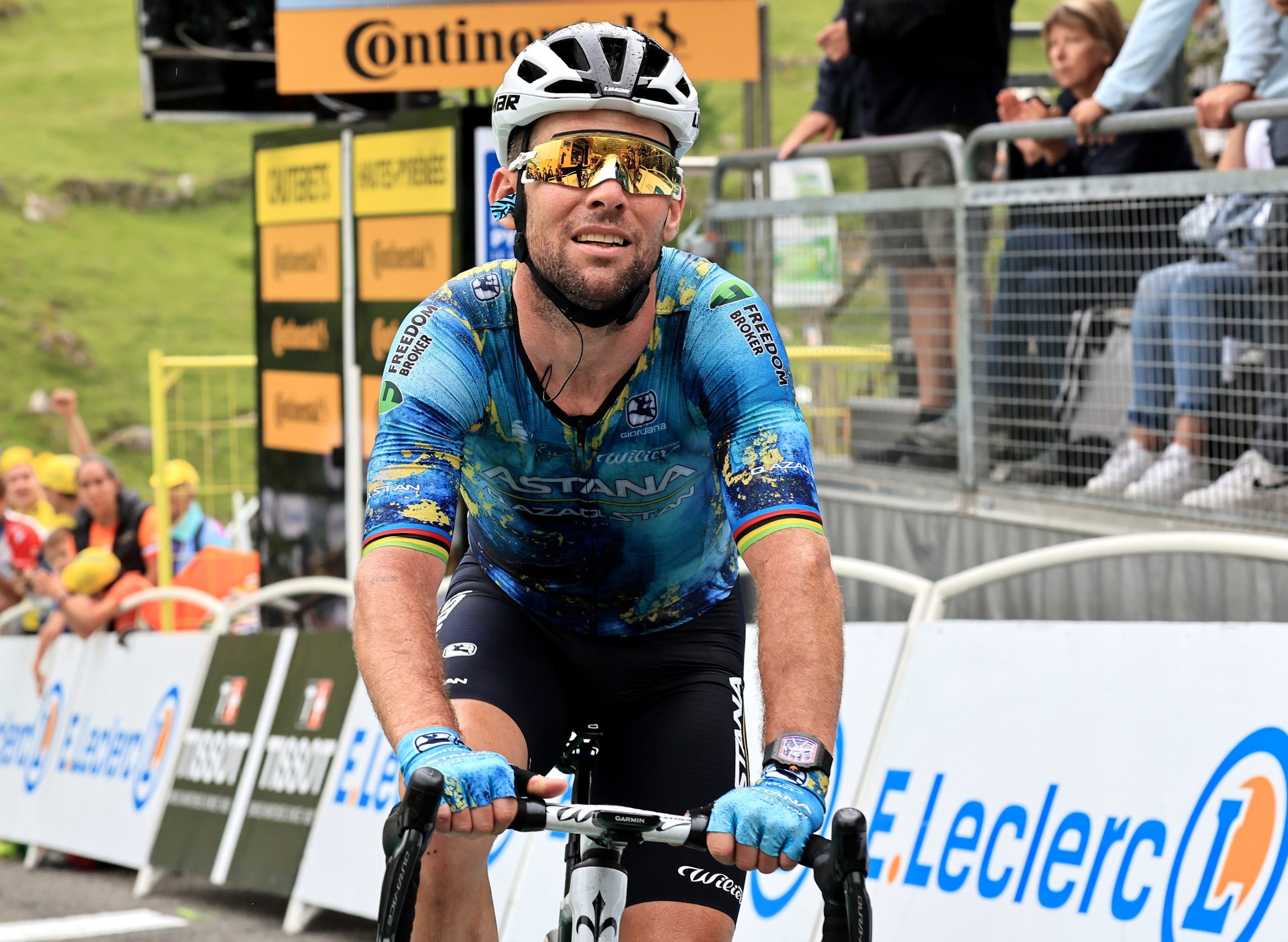 Ciclista Mark Cavendish adia fim de carreira e continua na Astana em 2024