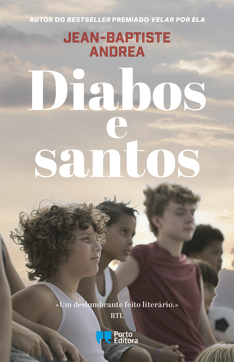 “Diabos e santos”. Joseph, do orfanato ao teclado de pianos em estações e aeroportos