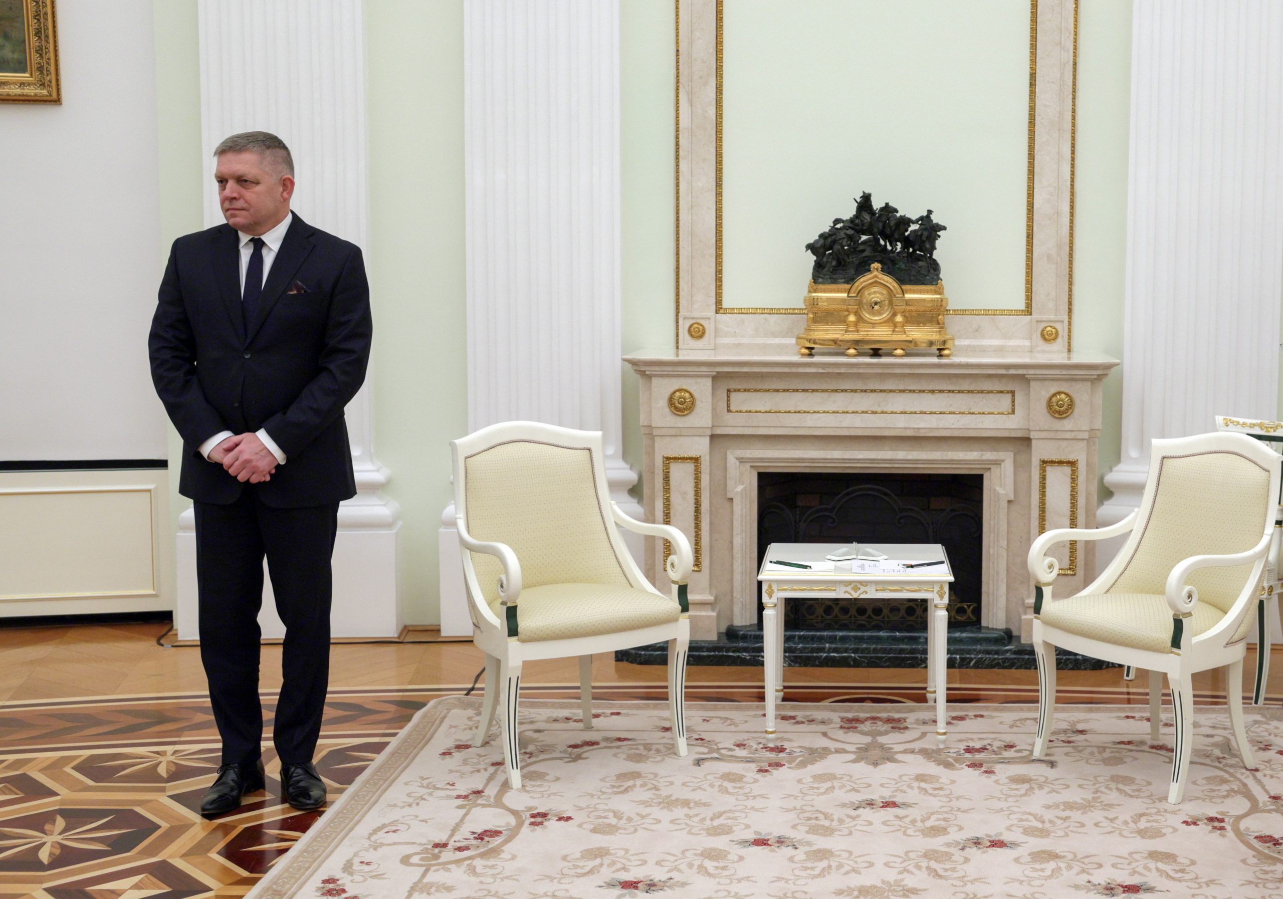 Primeiro-ministro eslovaco acusa Zelensky de “sabotar” finanças da União Europeia