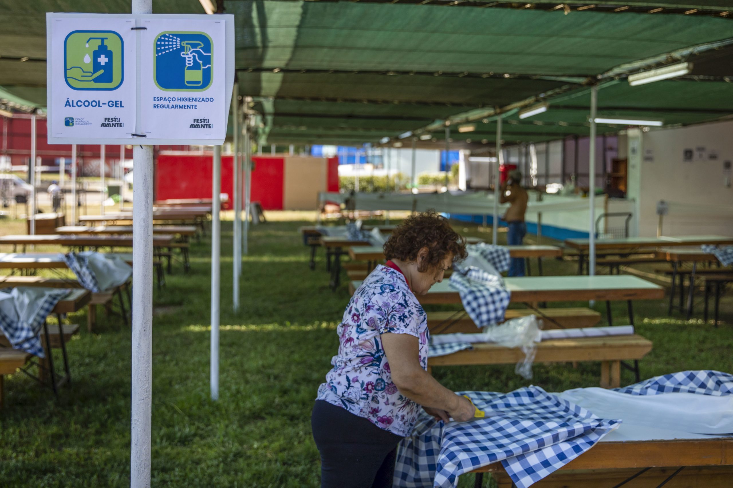 Falsos fiscais camarários em cafés e restaurantes do Seixal