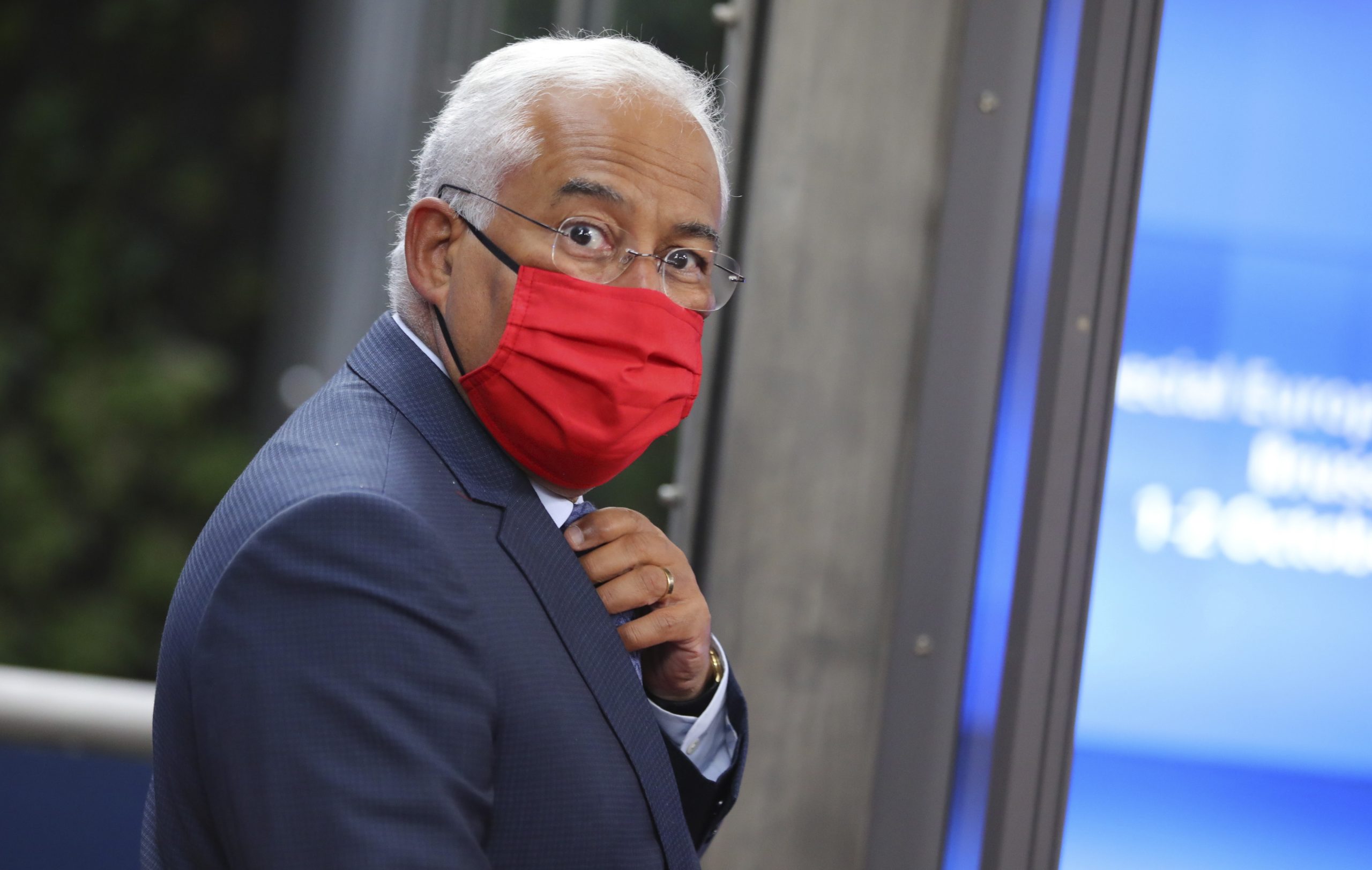 OE2021: Previsto o reforço do combate à corrupção, fraude e criminalidade económico-financeira