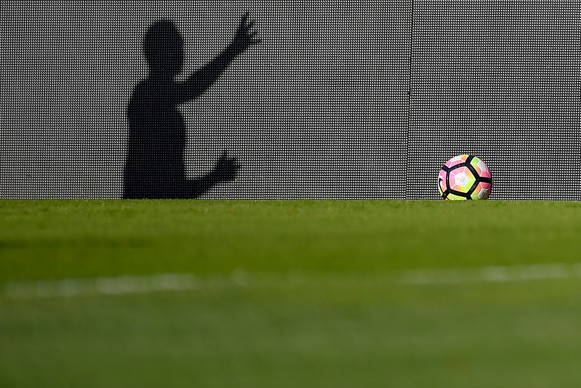 Governo aprova centralização de direitos televisivos do futebol a partir de 2028/29