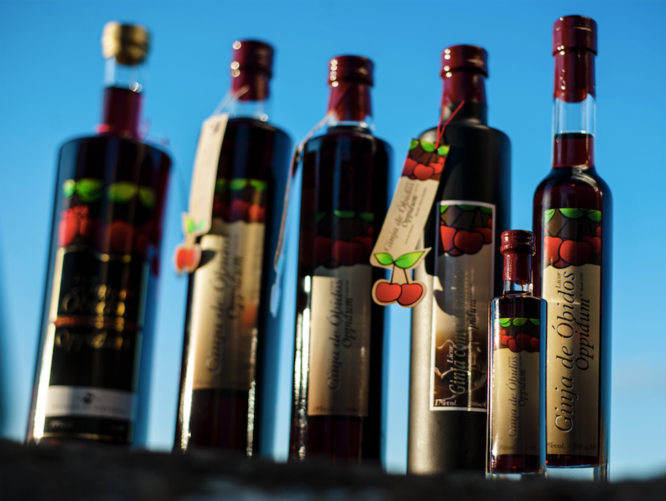 Ginja de Óbidos. O licor de ouro com cor de carmim que vale 4 mil euros