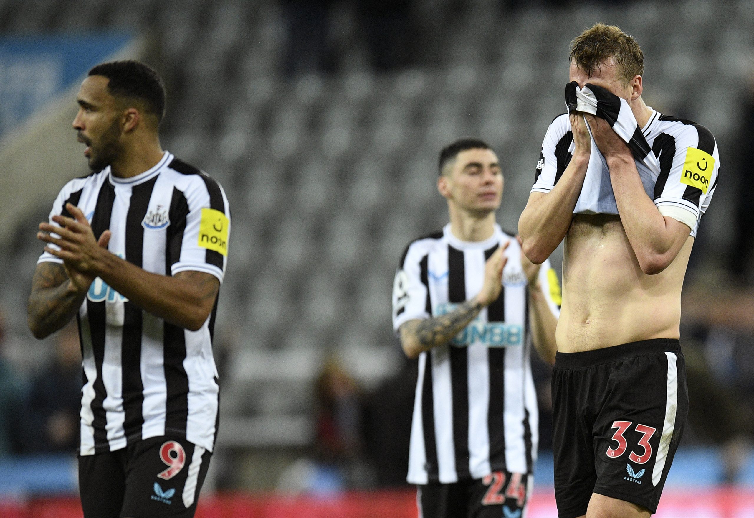 Newcastle é travado em casa pelo West Ham e deixa United isolado no terceiro lugar