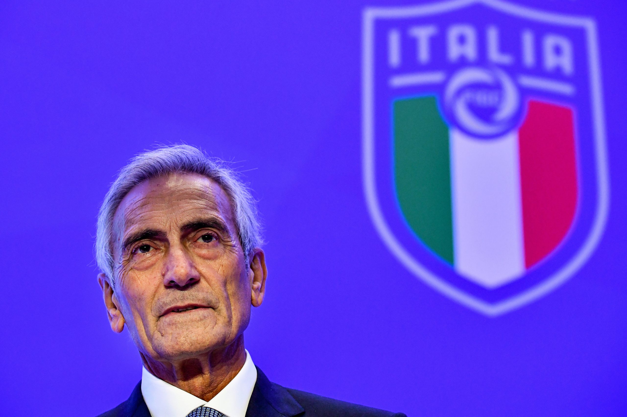 Presidente da federação italiana de futebol espera, “de todo o coração”, ver adeptos nos estádios até final da época