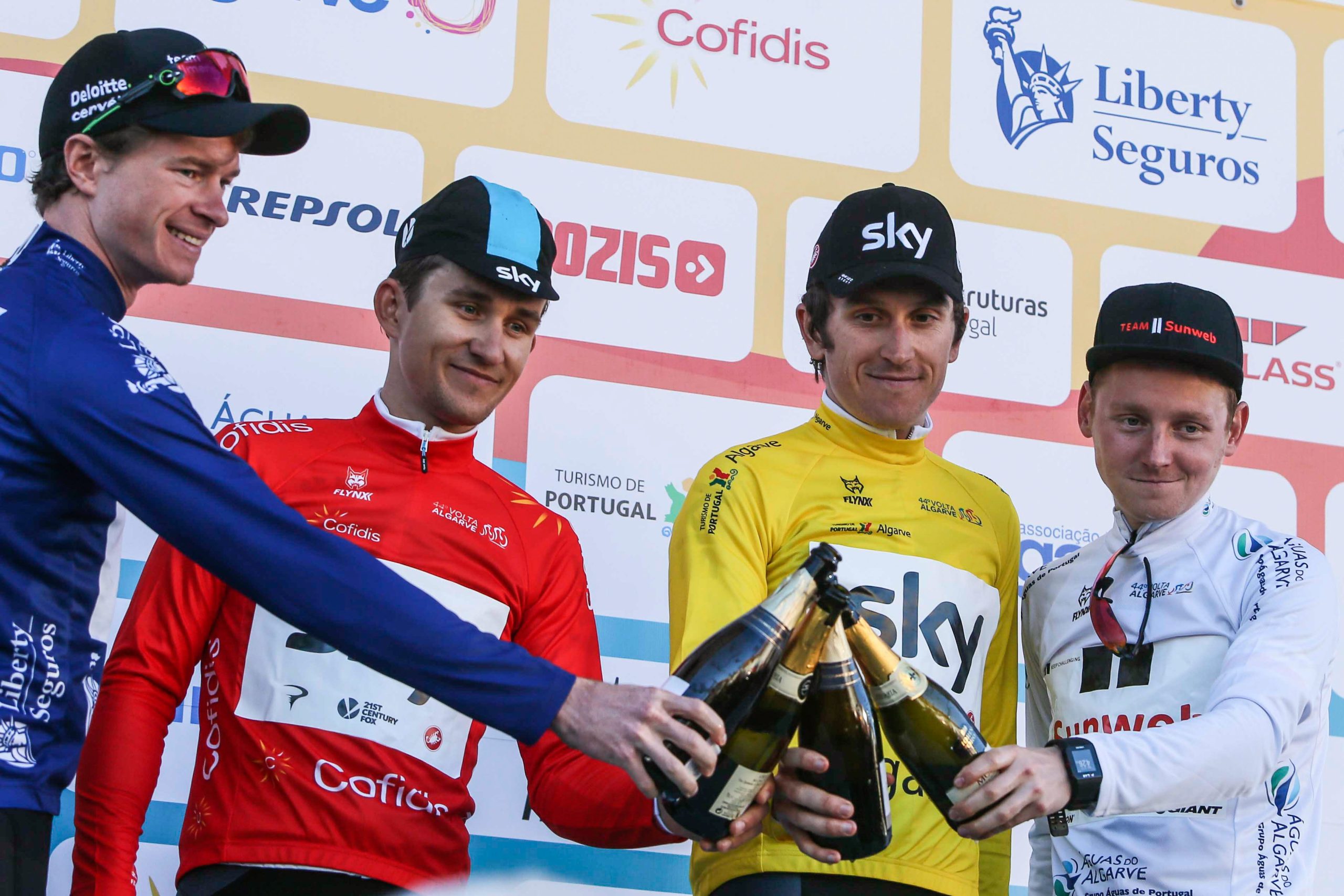 Volta ao Algarve: Michal Kwiatkowski vence pela segunda vez