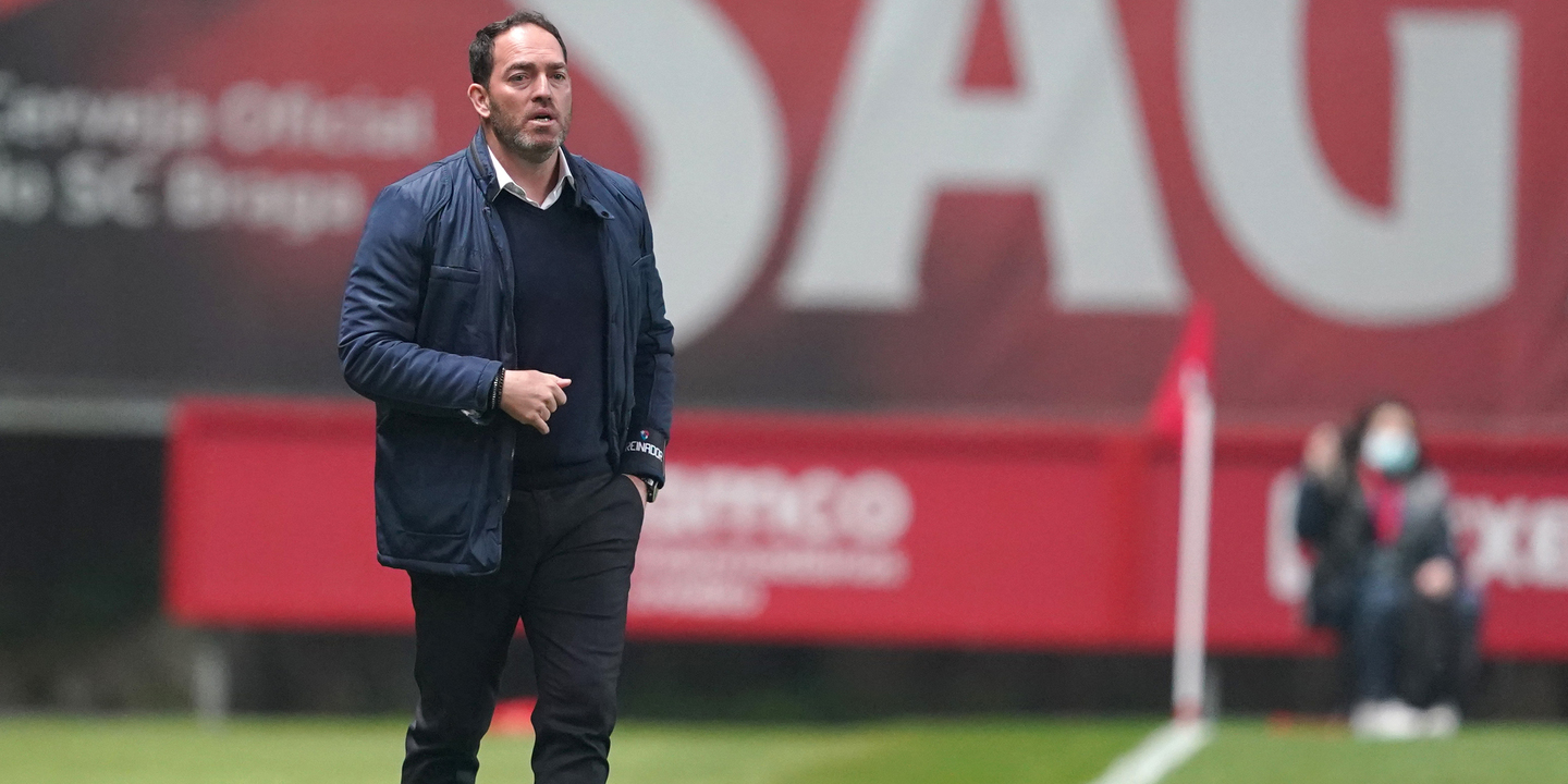 Treinador Ricardo Soares deixa comando técnico do Gil Vicente