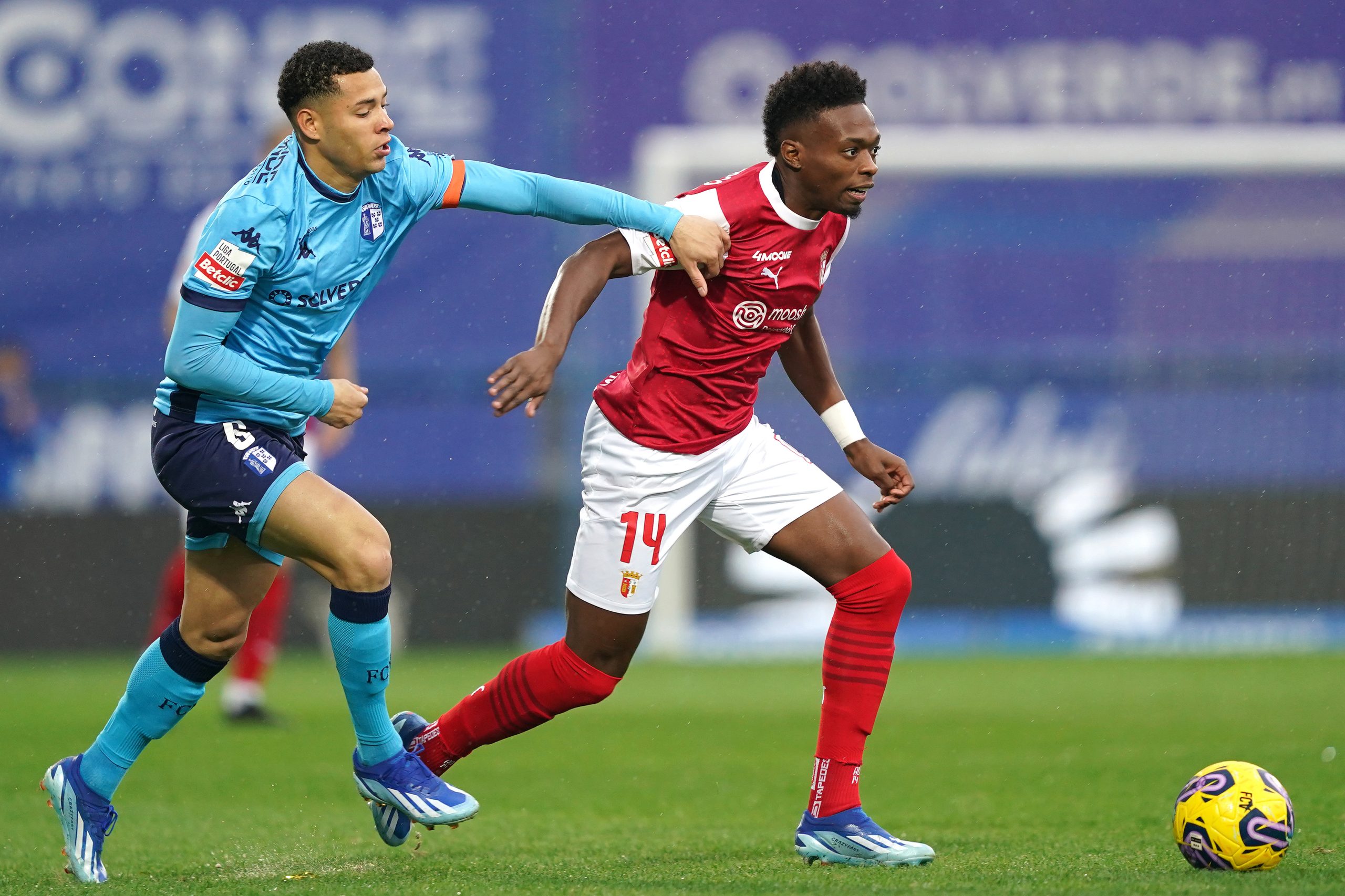 Sporting de Braga vence em Vizela e sobe provisoriamente a segundo da I Liga