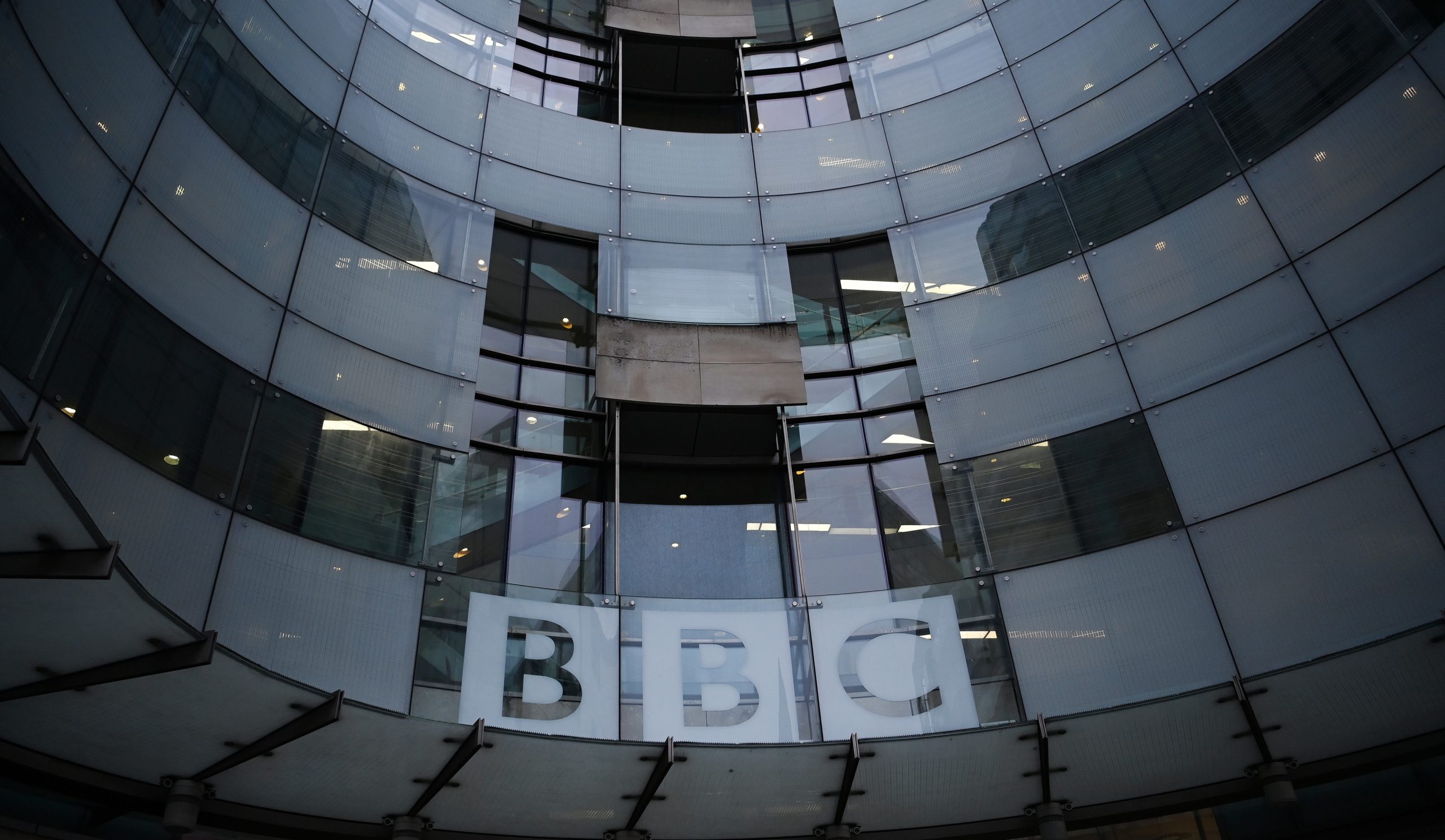 Dirigentes da BBC demitem-se após polémica com discurso de Trump