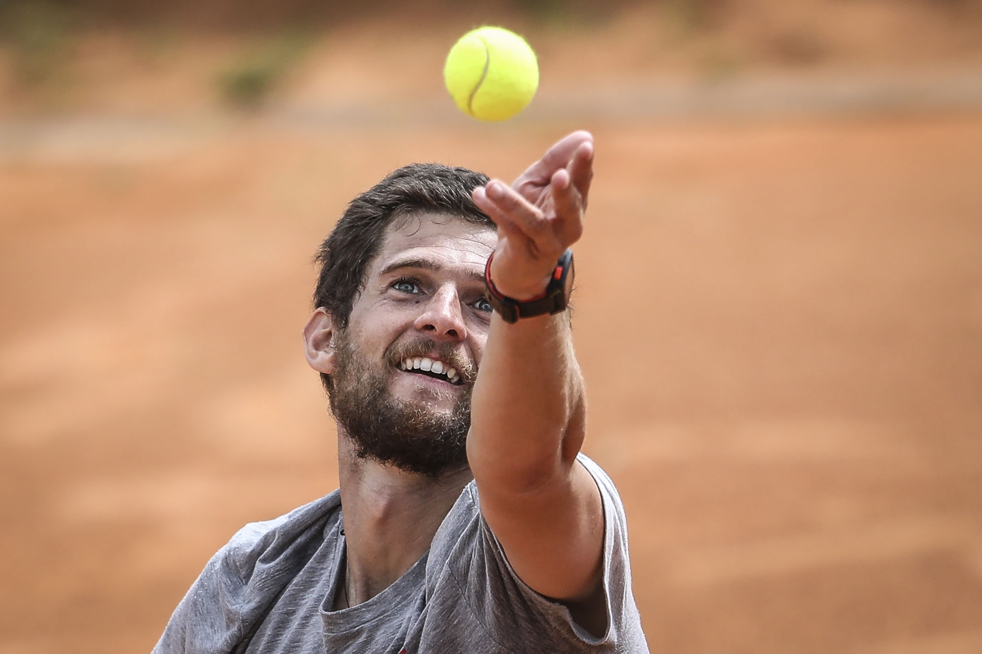 Ténis: Pedro Sousa apura-se para a segunda ronda do ‘challenger’ de Split