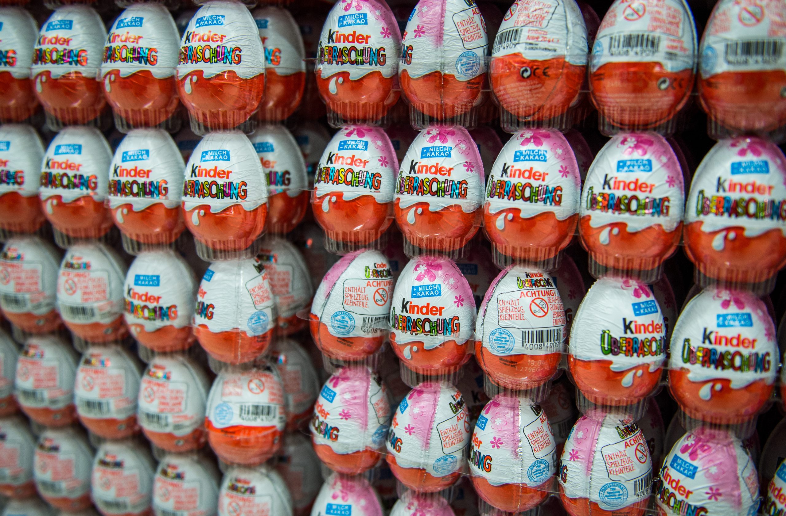 França retira do mercado vários chocolates Kinder por casos de salmonela