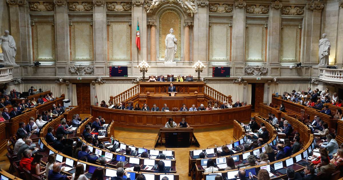 Duas comissões de inquérito prometem incendiar a rentrée política