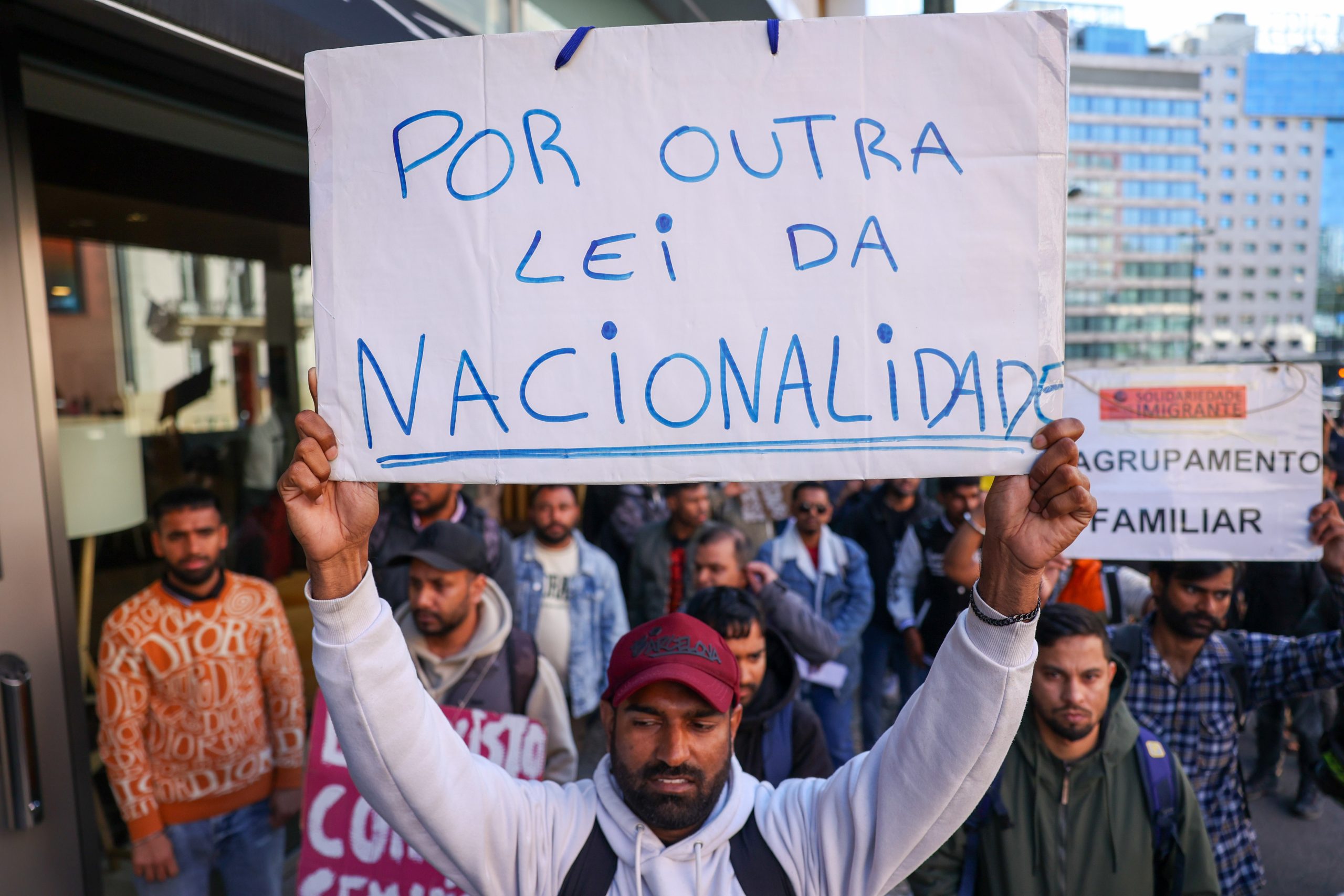 Imigrantes qualificados contestam nova lei da nacionalidade