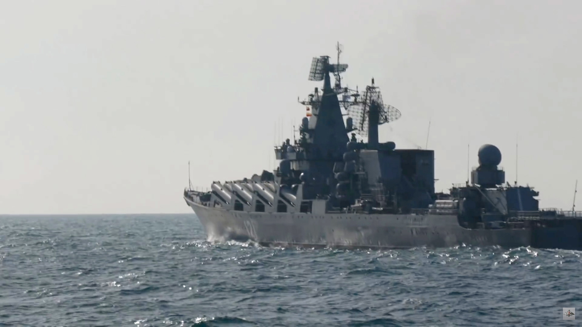 Explosão em base naval russa na Crimeia faz seis feridos