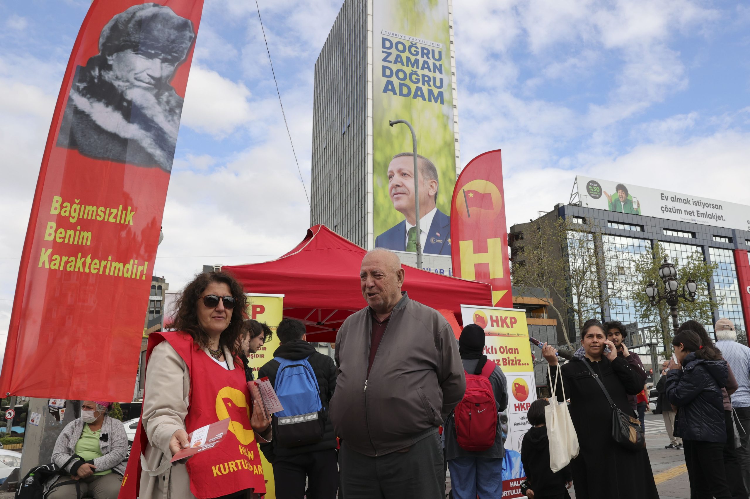 Erdogan: “O meu povo não deixará que o bêbedo tome a praça e se vá embora”