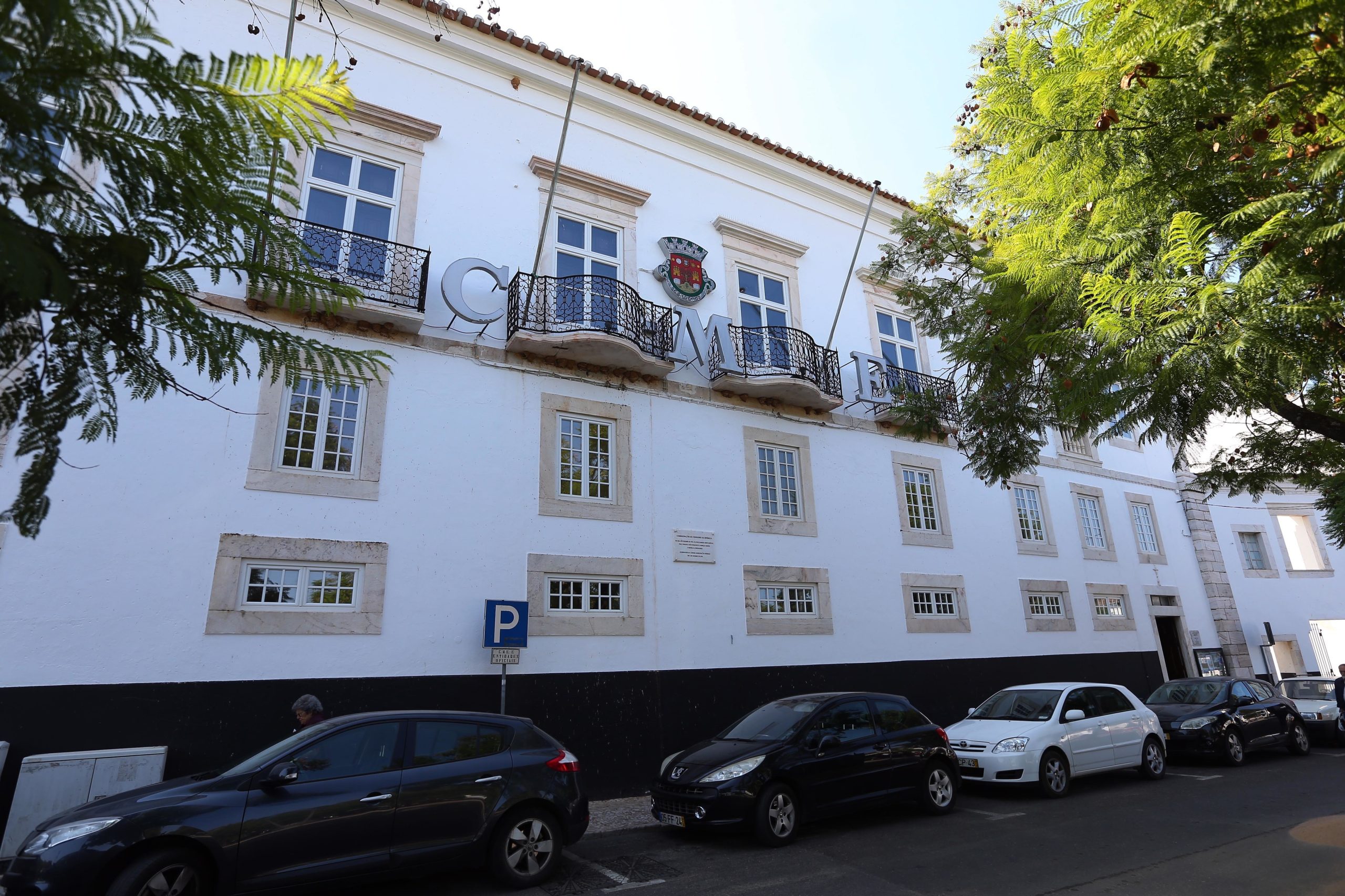 Covid-19: Urgências do Centro de Saúde de Estremoz encerram devido a sete casos positivos