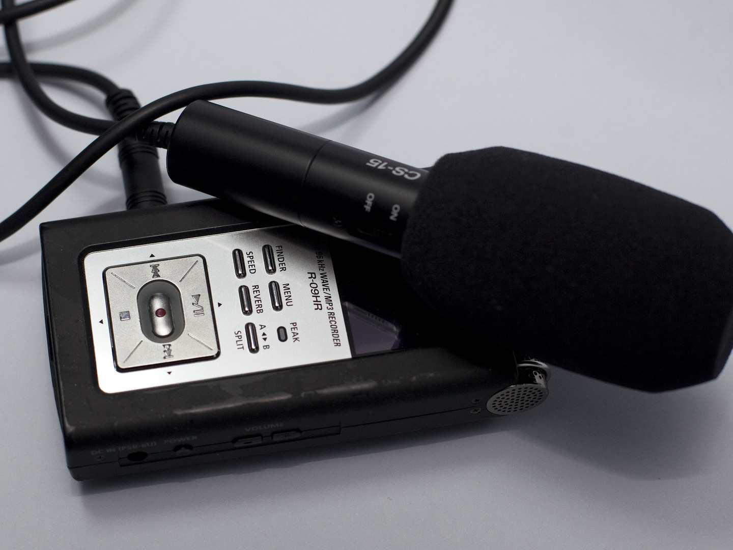 Rádio pública celebra 90 anos com emissão especial de 12 horas