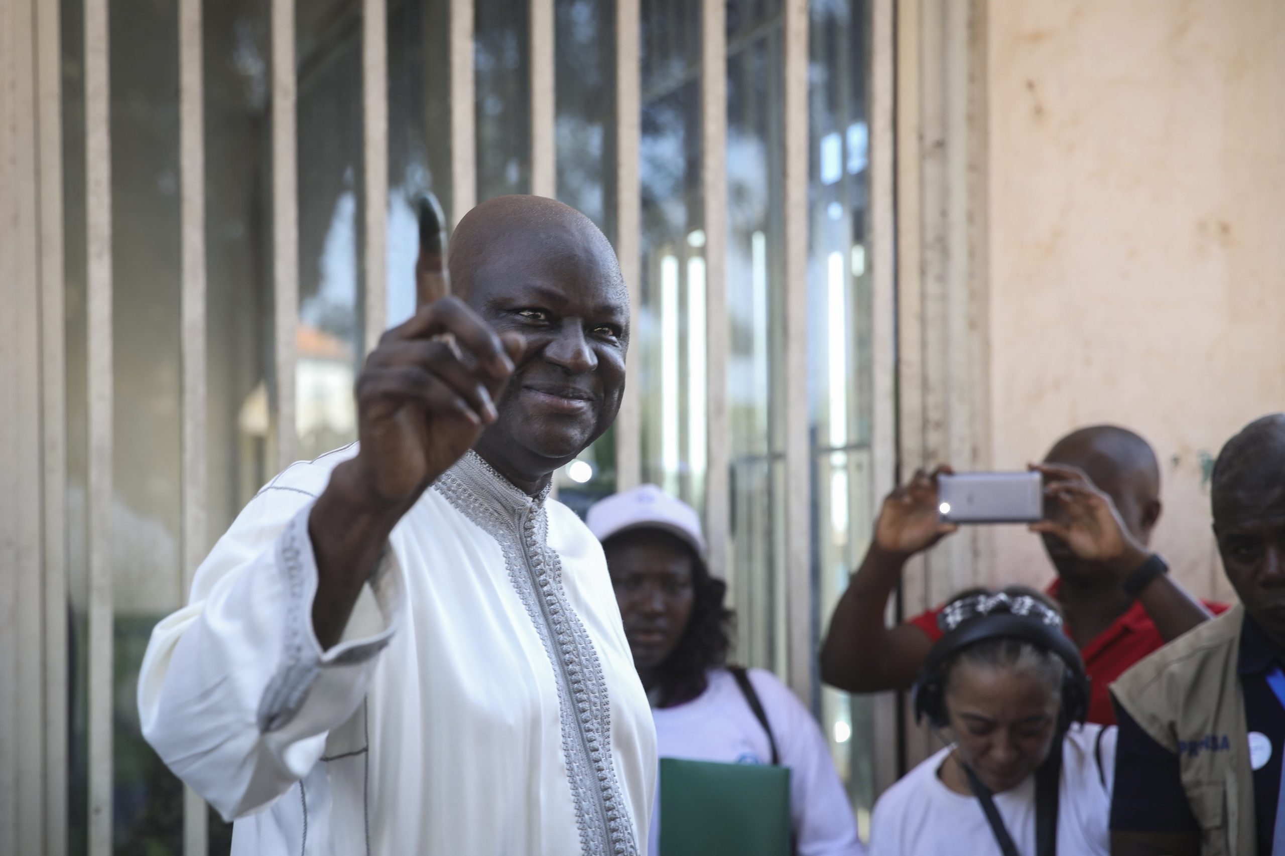 Guiné-Bissau: Aristides Gomes diz que Ecomib está a respeitar os limites legais de atuação