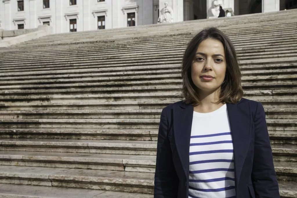 Susana Coroado: “Temo que com a facilitação dos ajustes diretos possa haver financiamento político eleitoral ilícito nas próximas autárquicas”