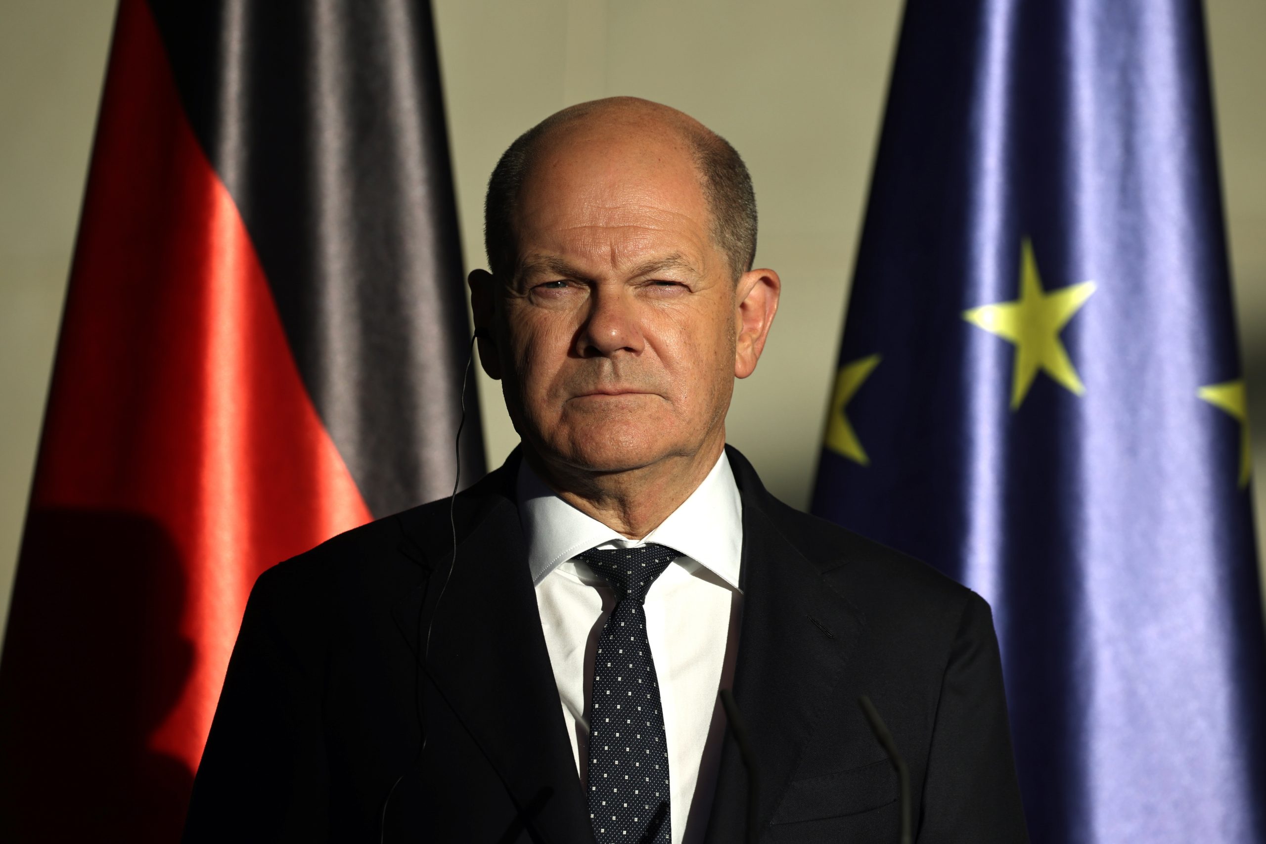 Putin sai “enfraquecido” da rebelião armada do grupo Wagner, diz Scholz