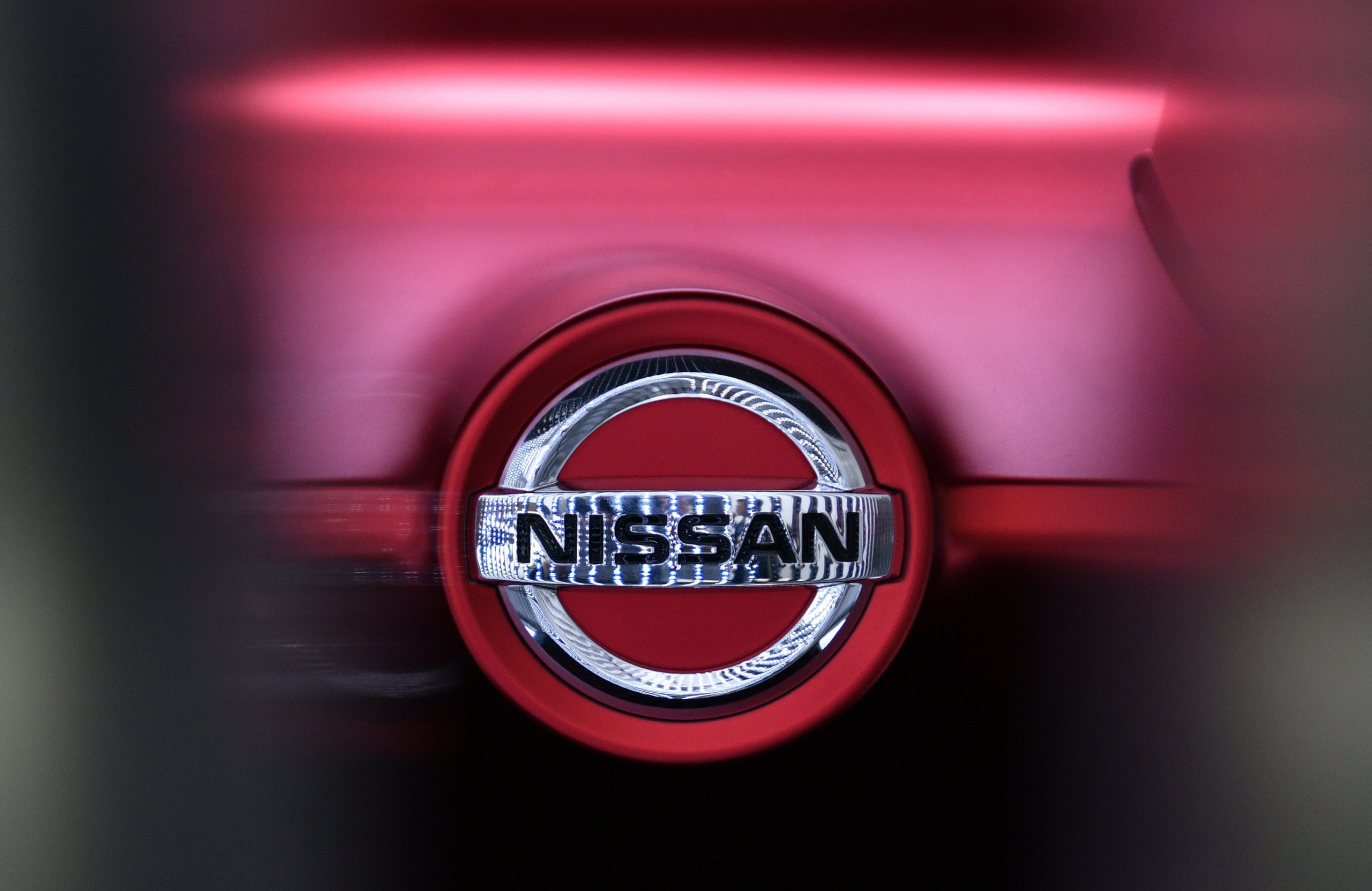 Nissan mantém testes aos veículos não tripulados apesar do acidente com a Uber