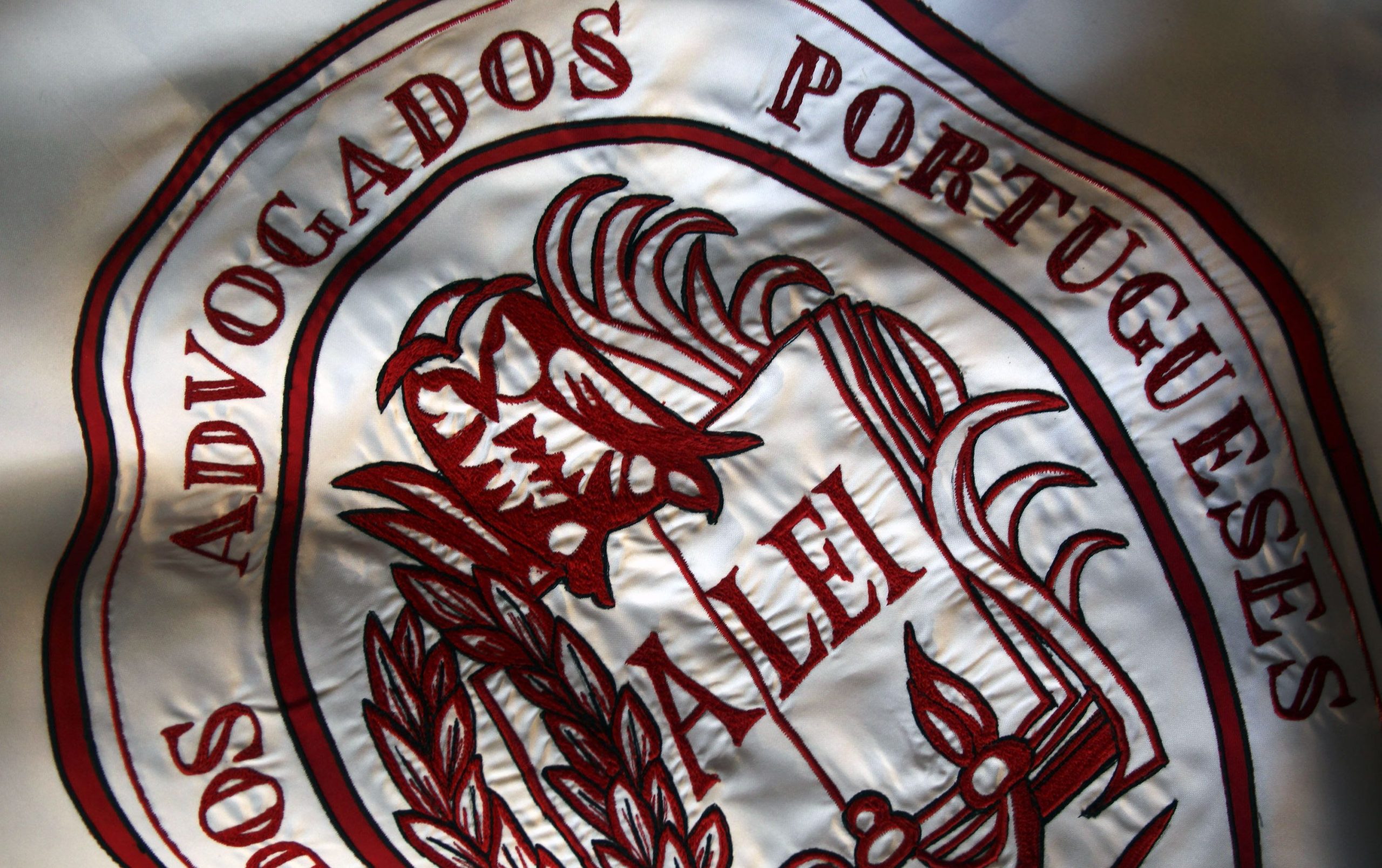25 anos de prisão: Irmãos Bourbon condenados no processo Máfia de Braga são expulsos da Ordem dos Advogados