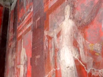 Descoberto salão de banquetes em Pompeia