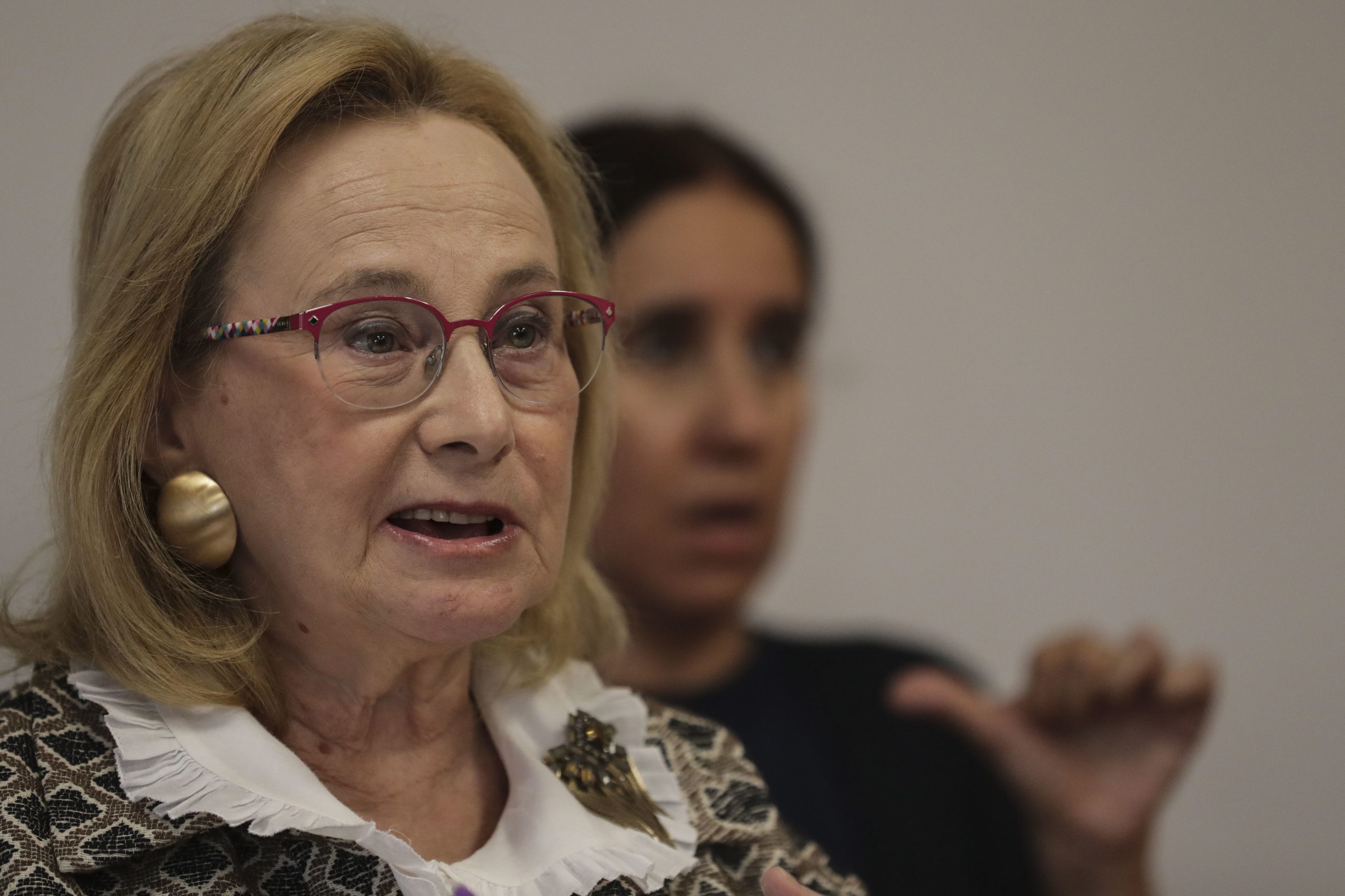 “Vamos fazer tudo” para cumprir meta de vacinação, assegura diretora-geral da Saúde