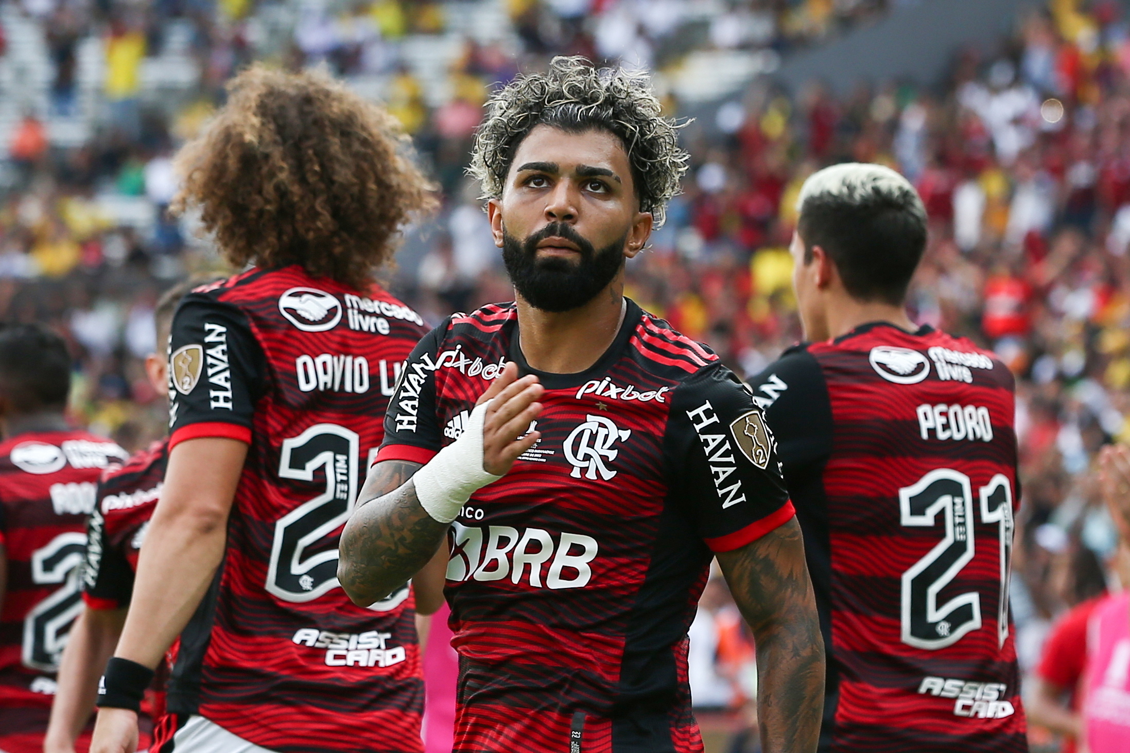 Gabriel Barbosa suspenso por dois anos por violar regra antidopagem