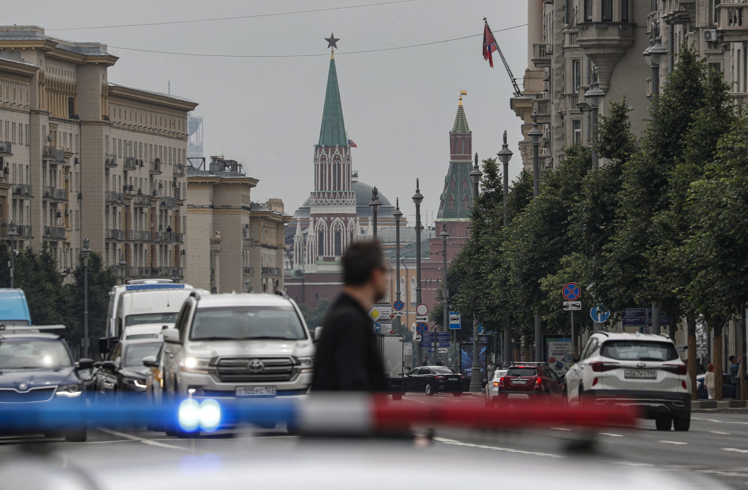 Quatro mortos encontrados depois de realizarem visita guiada a um esgoto de Moscovo