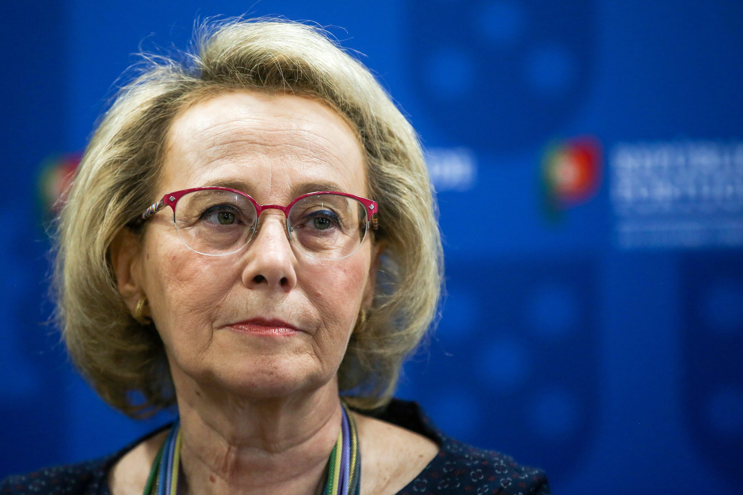 Covid-19: Graça Freitas diz que há profissionais que se infetam dentro e fora de ambiente hospitalar